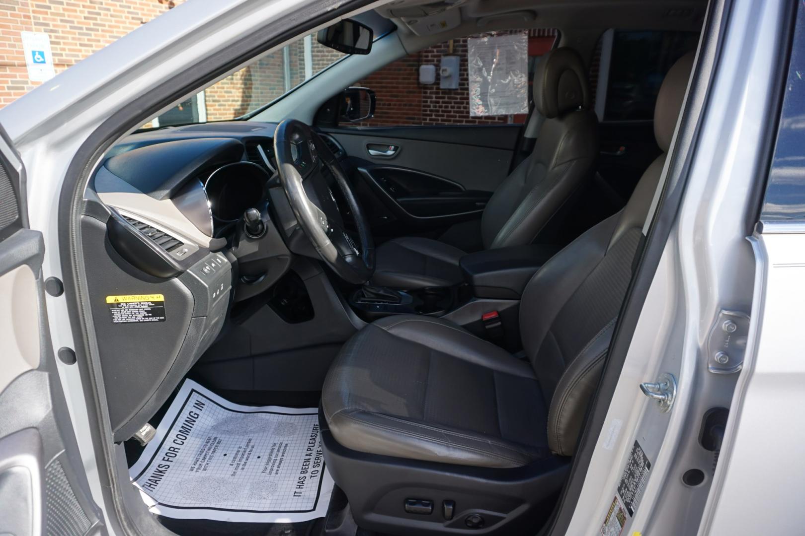 2013 SILVER /BLACK HYUNDAI SANTA FE SPORT (5XYZWDLA0DG) with an 2L I4 engine, AUTOMATIC transmission, located at 312 Centre Ave, Schuylkill Haven, PA, 17972, (570) 593-5278, 40.638130, -76.177383- Photo#22