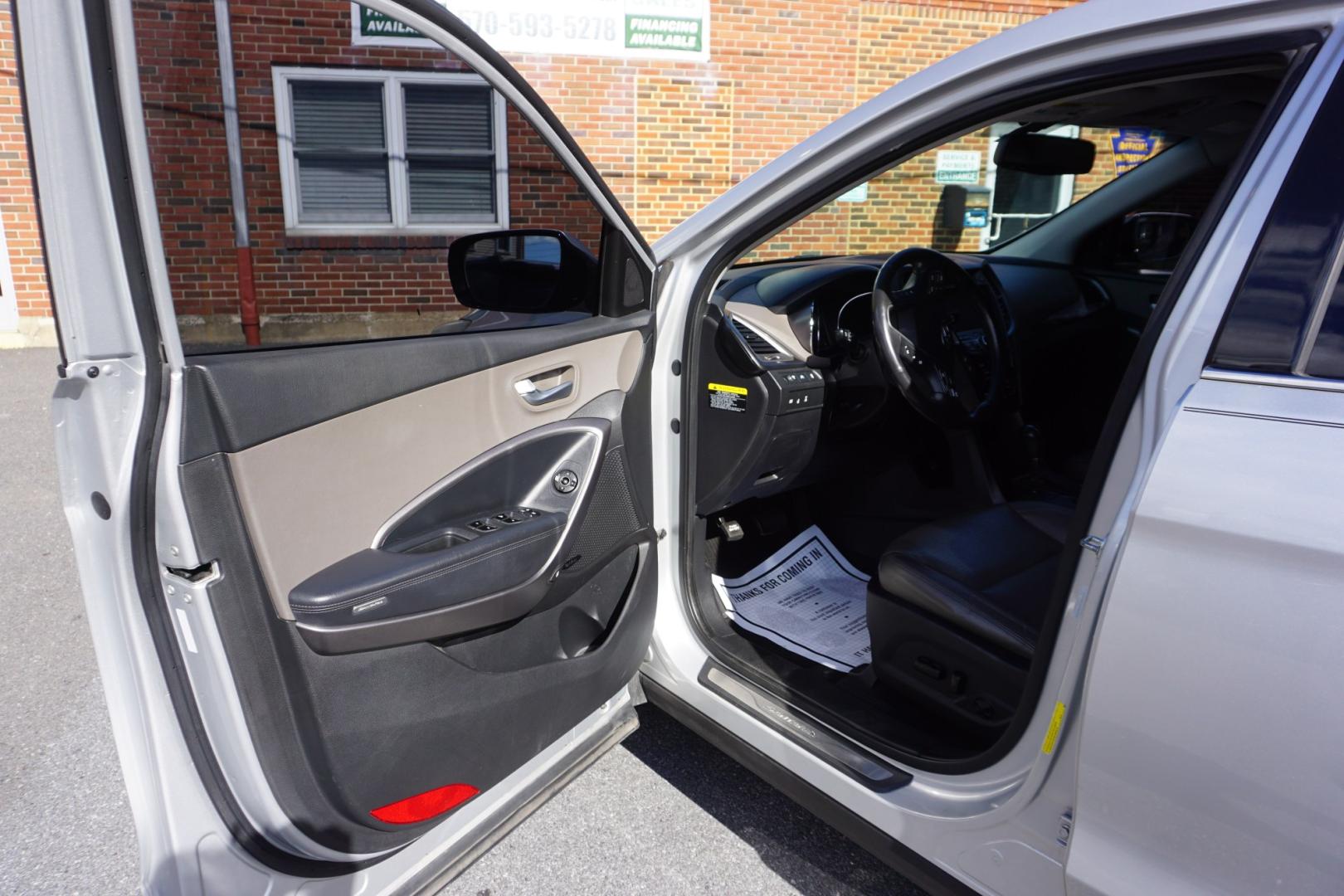 2013 SILVER /BLACK HYUNDAI SANTA FE SPORT (5XYZWDLA0DG) with an 2L I4 engine, AUTOMATIC transmission, located at 312 Centre Ave, Schuylkill Haven, PA, 17972, (570) 593-5278, 40.638130, -76.177383- Photo#23