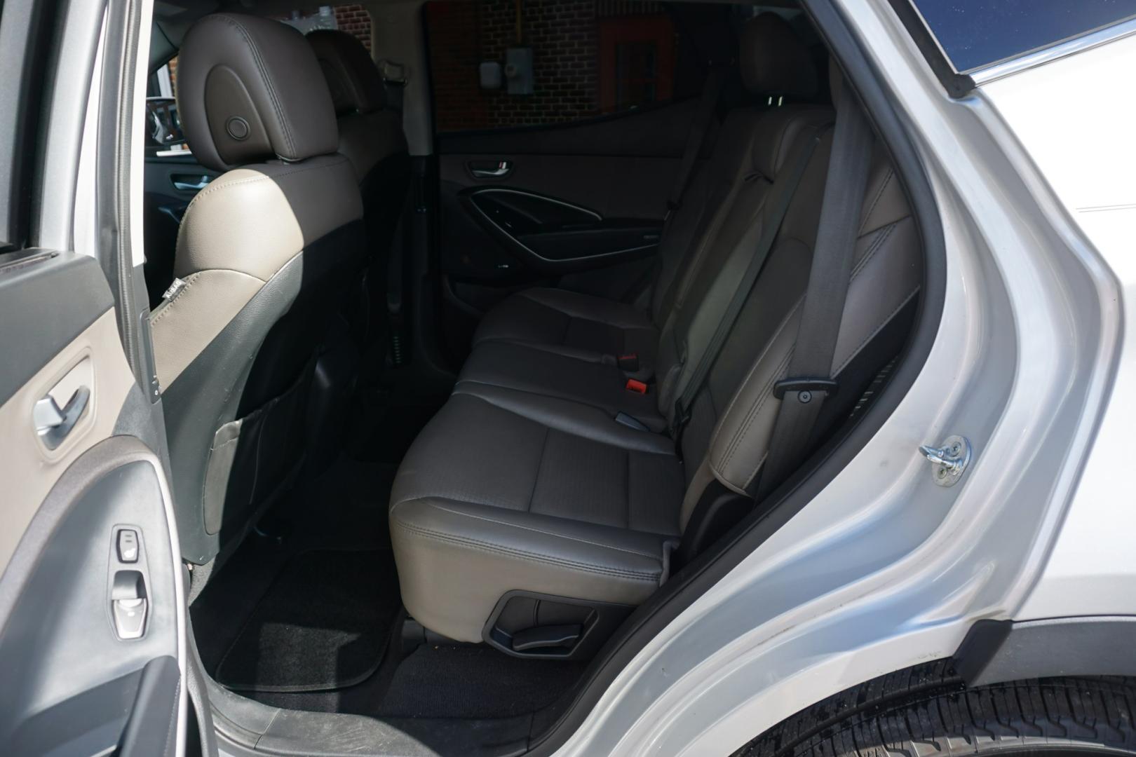 2013 SILVER /BLACK HYUNDAI SANTA FE SPORT (5XYZWDLA0DG) with an 2L I4 engine, AUTOMATIC transmission, located at 312 Centre Ave, Schuylkill Haven, PA, 17972, (570) 593-5278, 40.638130, -76.177383- Photo#27