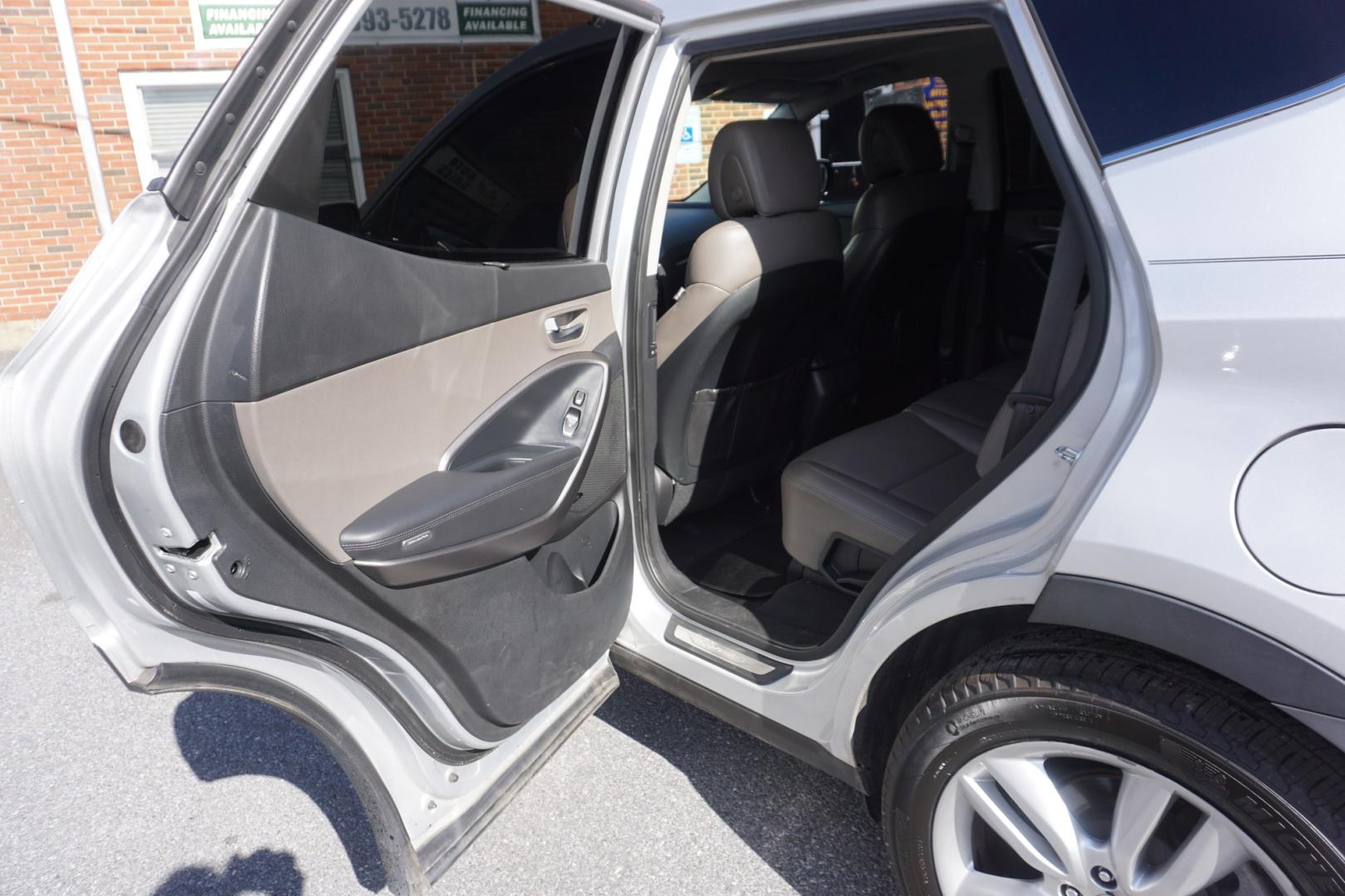 2013 SILVER /BLACK HYUNDAI SANTA FE SPORT (5XYZWDLA0DG) with an 2L I4 engine, AUTOMATIC transmission, located at 312 Centre Ave, Schuylkill Haven, PA, 17972, (570) 593-5278, 40.638130, -76.177383- Photo#28