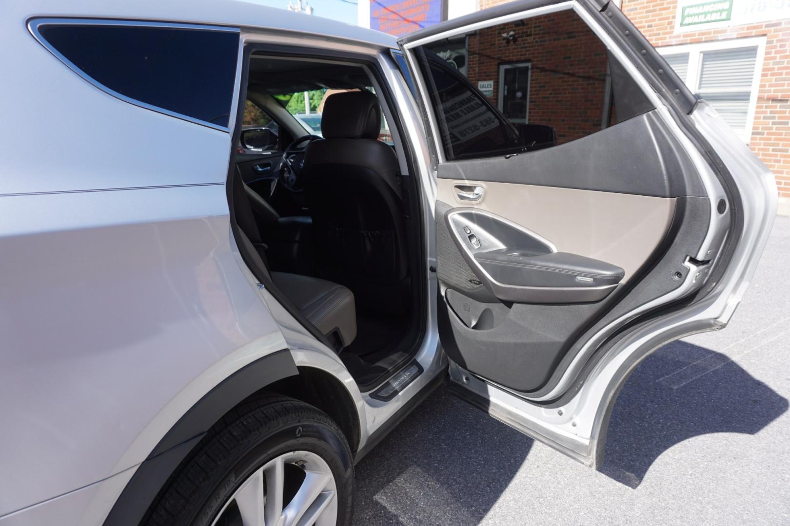 2013 SILVER /BLACK HYUNDAI SANTA FE SPORT (5XYZWDLA0DG) with an 2L I4 engine, AUTOMATIC transmission, located at 312 Centre Ave, Schuylkill Haven, PA, 17972, (570) 593-5278, 40.638130, -76.177383- Photo#35