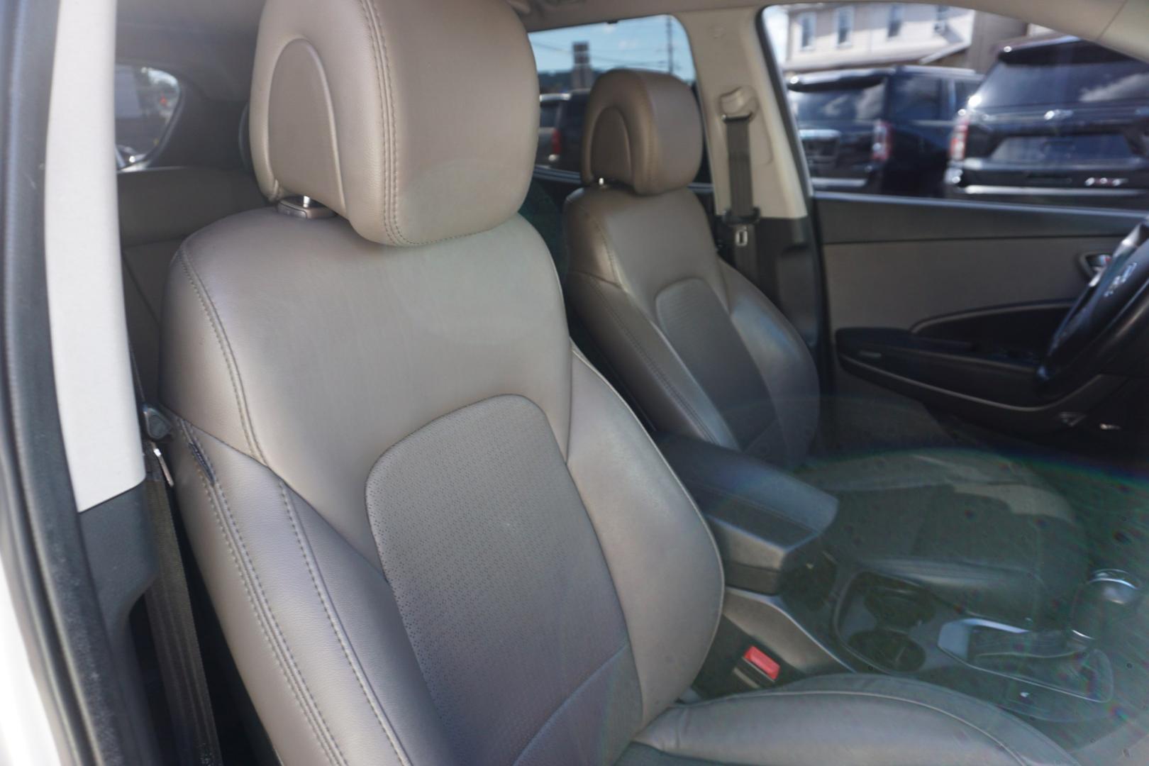 2013 SILVER /BLACK HYUNDAI SANTA FE SPORT (5XYZWDLA0DG) with an 2L I4 engine, AUTOMATIC transmission, located at 312 Centre Ave, Schuylkill Haven, PA, 17972, (570) 593-5278, 40.638130, -76.177383- Photo#38