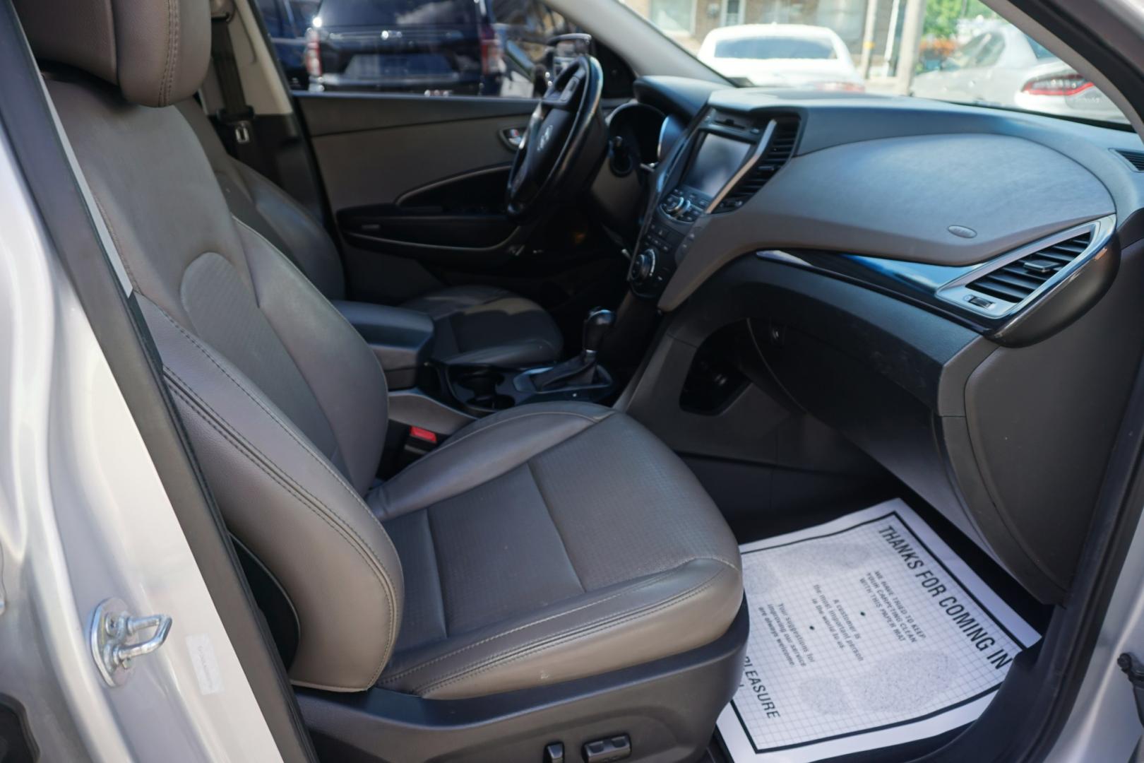 2013 SILVER /BLACK HYUNDAI SANTA FE SPORT (5XYZWDLA0DG) with an 2L I4 engine, AUTOMATIC transmission, located at 312 Centre Ave, Schuylkill Haven, PA, 17972, (570) 593-5278, 40.638130, -76.177383- Photo#39