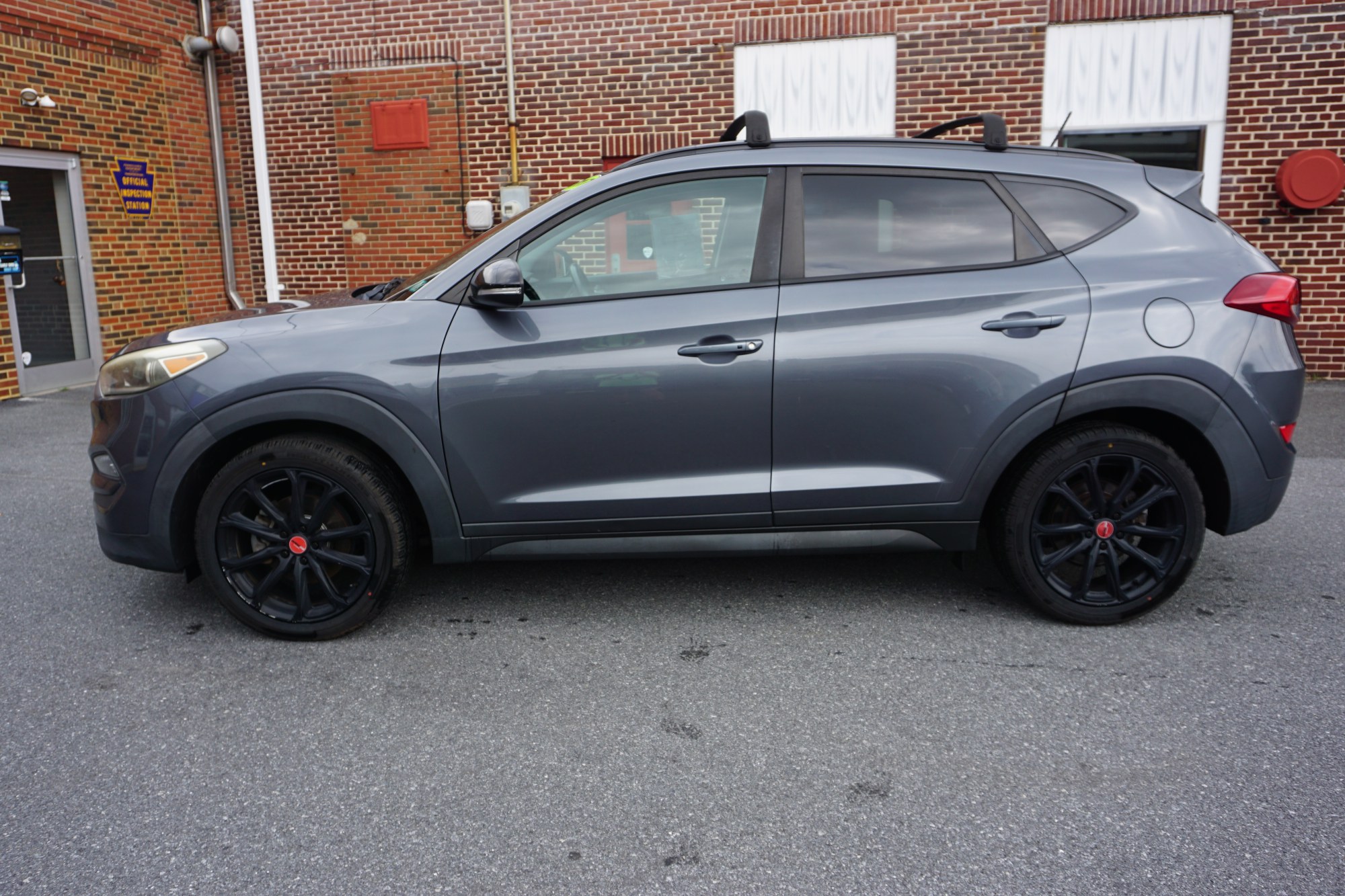 photo of 2017 HYUNDAI TUCSON LIMITED
