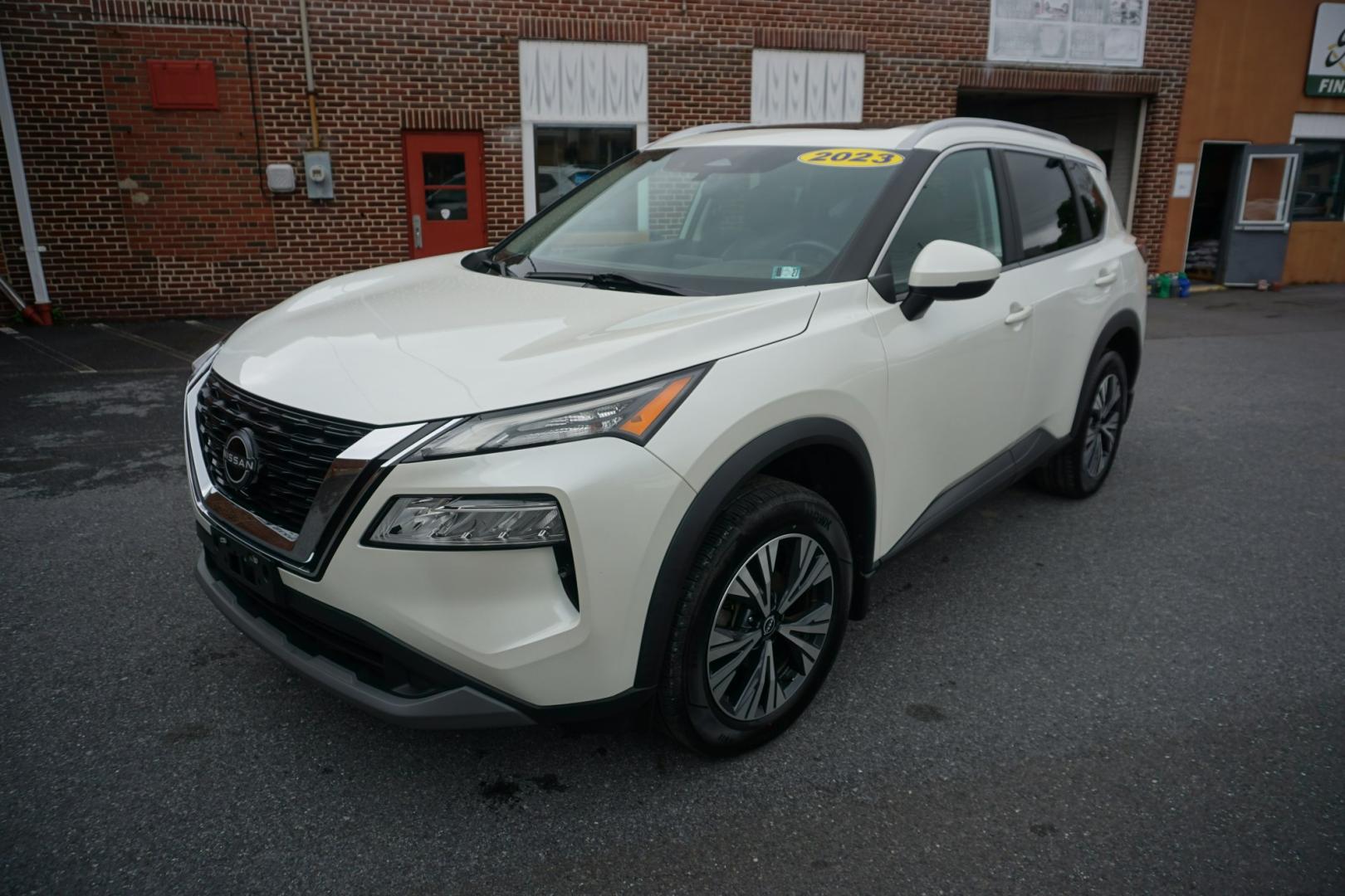 2023 Nissan Rogue SV (5N1BT3BB9PC) , located at 312 Centre Ave, Schuylkill Haven, PA, 17972, (570) 593-5278, 40.638130, -76.177383- Photo#2