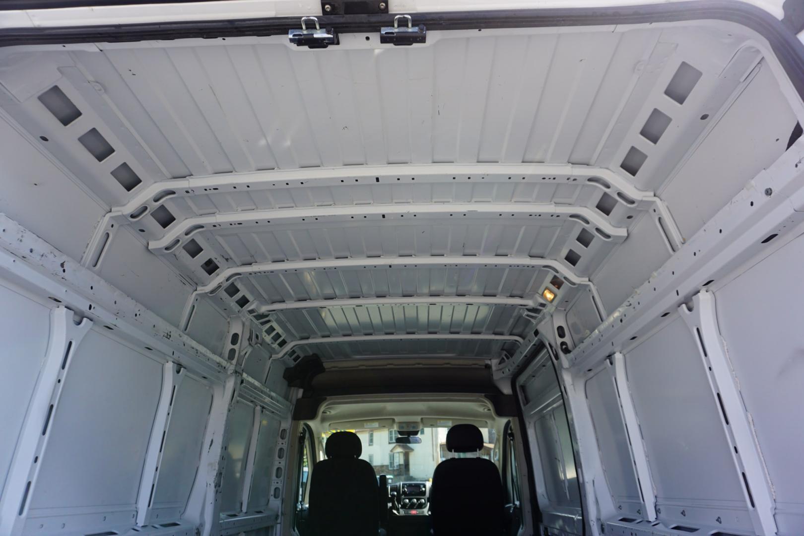 2021 WHITE /GRAY RAM PROMASTER CARGO VAN 2500 (3C6LRVDG2ME) with an 3.6L V6 engine, AUTOMATIC transmission, located at 312 Centre Ave, Schuylkill Haven, PA, 17972, (570) 593-5278, 40.638130, -76.177383- Photo#28