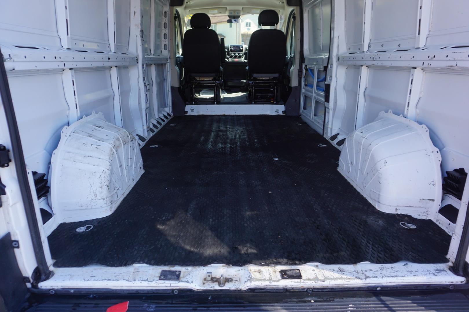 2021 WHITE /GRAY RAM PROMASTER CARGO VAN 2500 (3C6LRVDG2ME) with an 3.6L V6 engine, AUTOMATIC transmission, located at 312 Centre Ave, Schuylkill Haven, PA, 17972, (570) 593-5278, 40.638130, -76.177383- Photo#30