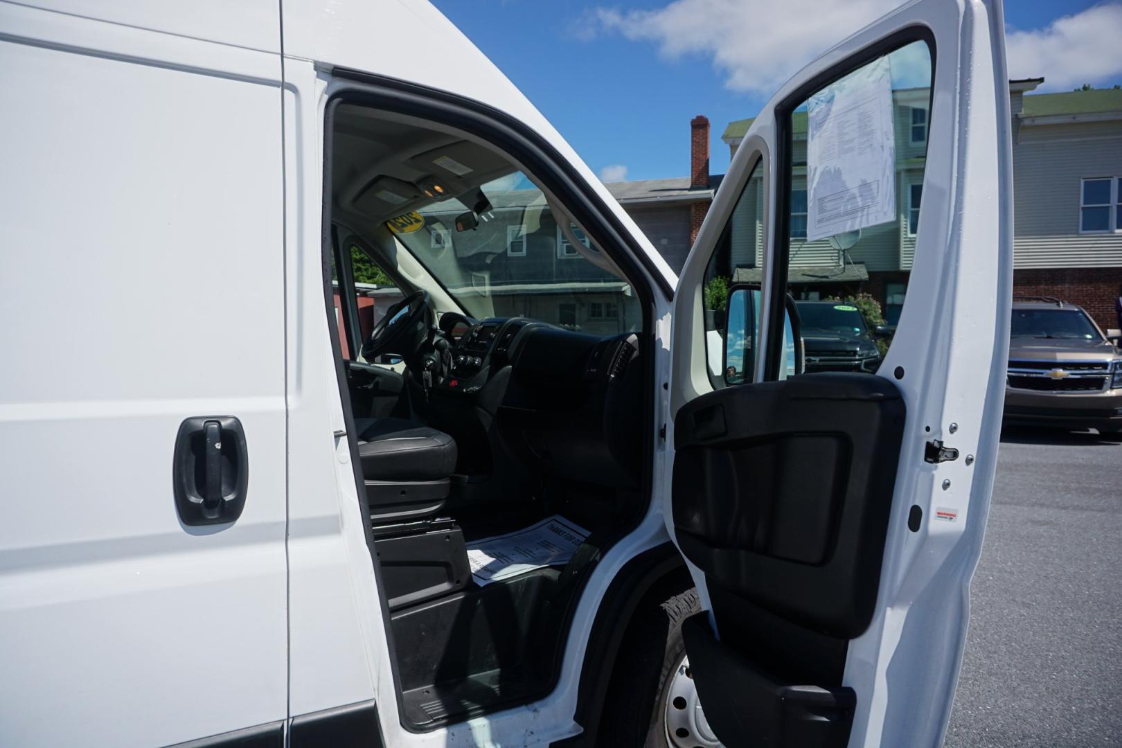 2021 WHITE /GRAY RAM PROMASTER CARGO VAN 2500 (3C6LRVDG2ME) with an 3.6L V6 engine, AUTOMATIC transmission, located at 312 Centre Ave, Schuylkill Haven, PA, 17972, (570) 593-5278, 40.638130, -76.177383- Photo#38