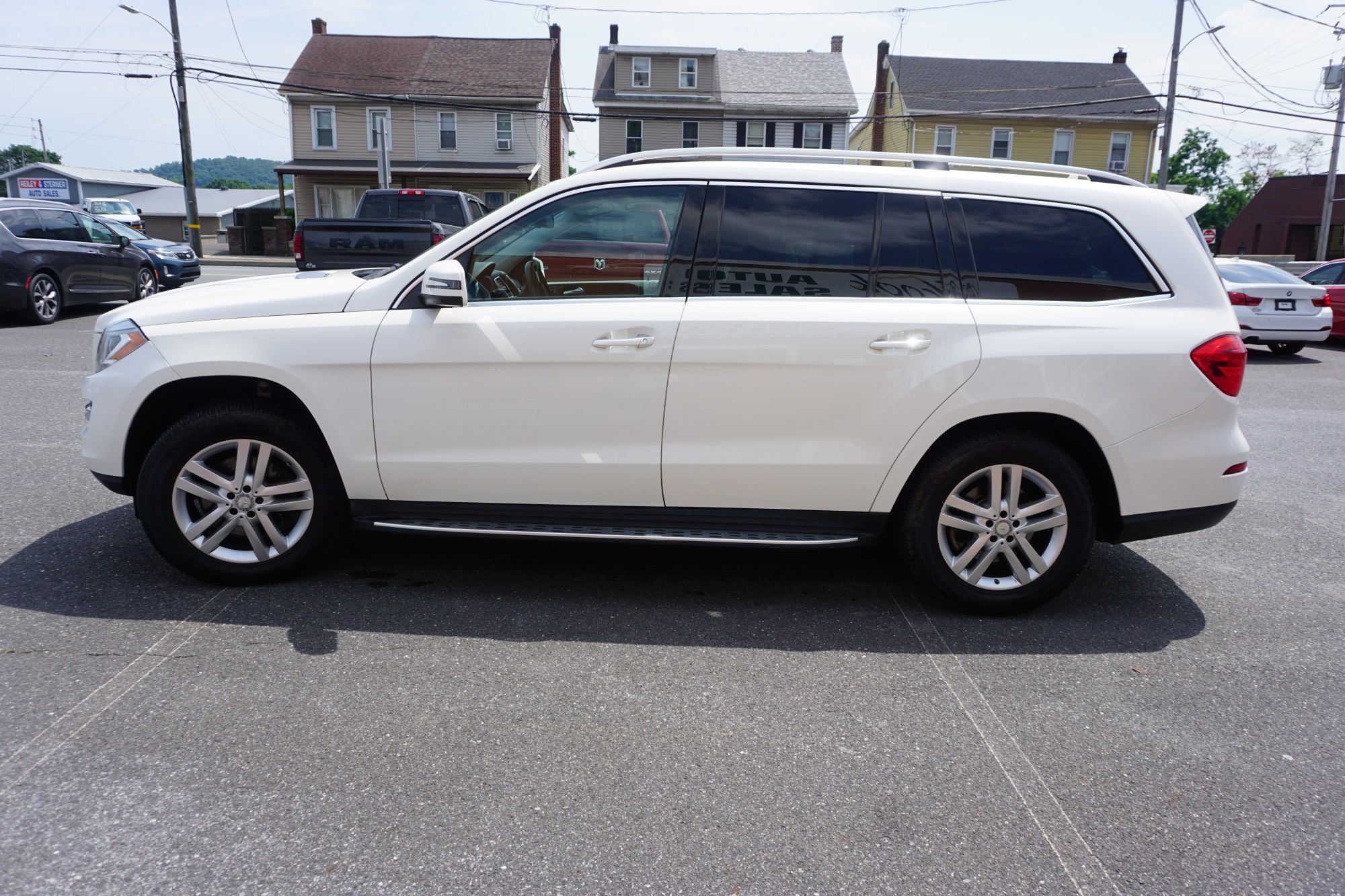 photo of 2015 MERCEDES-BENZ GL-CLASS GL450