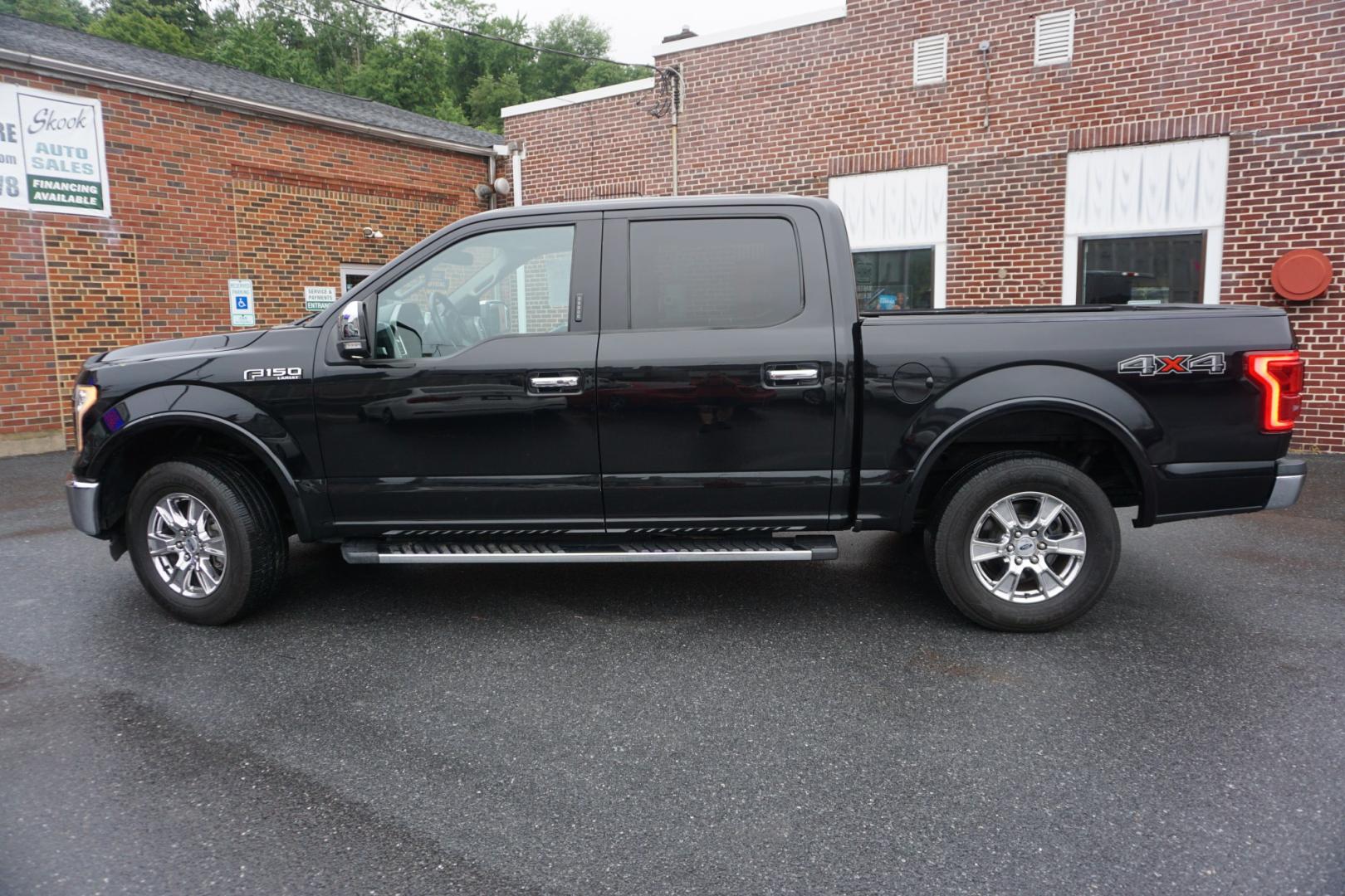 2016 BLACK /BLACK FORD F-150 XLT (1FTEW1EF8GF) with an 5L V8 engine, AUTOMATIC transmission, located at 312 Centre Ave, Schuylkill Haven, PA, 17972, (570) 593-5278, 40.638130, -76.177383- Photo#0