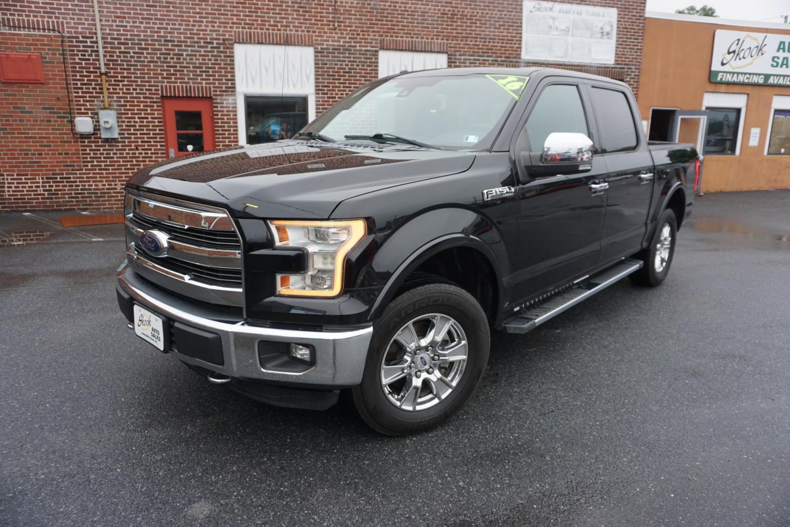 2016 BLACK /BLACK FORD F-150 XLT (1FTEW1EF8GF) with an 5L V8 engine, AUTOMATIC transmission, located at 312 Centre Ave, Schuylkill Haven, PA, 17972, (570) 593-5278, 40.638130, -76.177383- Photo#2