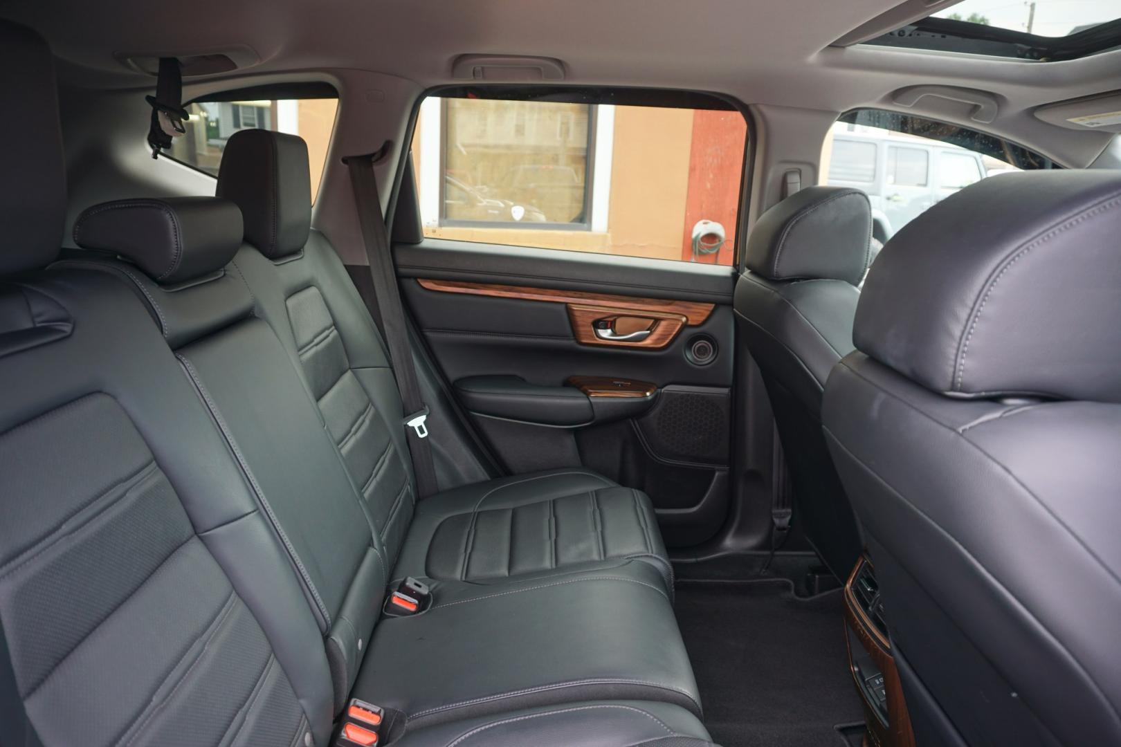 2022 BLACK /BLACK HONDA CR-V HYBRID TOURING (5J6RT6H94NL) with an 2L I4 engine, CVT transmission, located at 312 Centre Ave, Schuylkill Haven, PA, 17972, (570) 593-5278, 40.638130, -76.177383- Photo#35