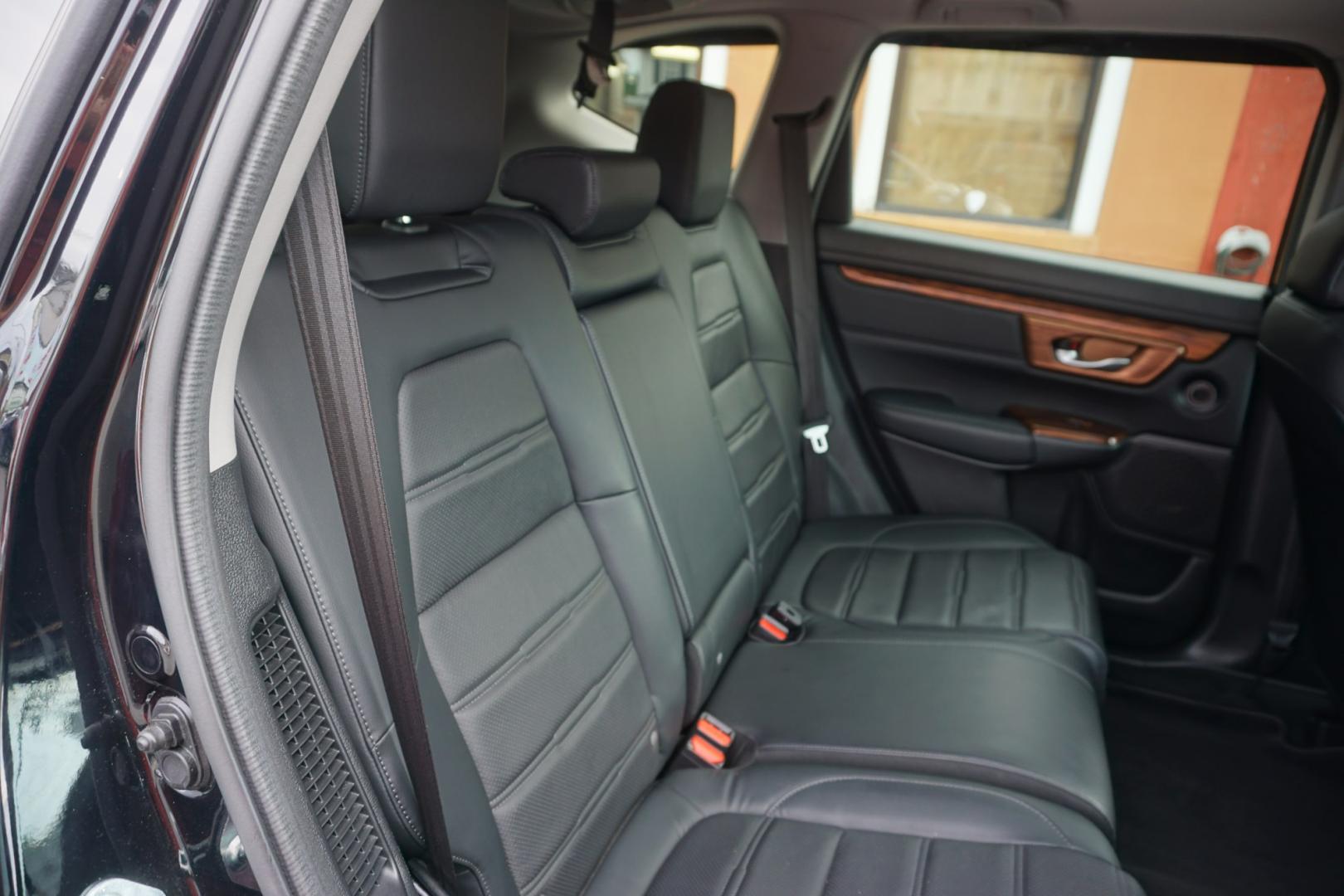 2022 BLACK /BLACK HONDA CR-V HYBRID TOURING (5J6RT6H94NL) with an 2L I4 engine, CVT transmission, located at 312 Centre Ave, Schuylkill Haven, PA, 17972, (570) 593-5278, 40.638130, -76.177383- Photo#36