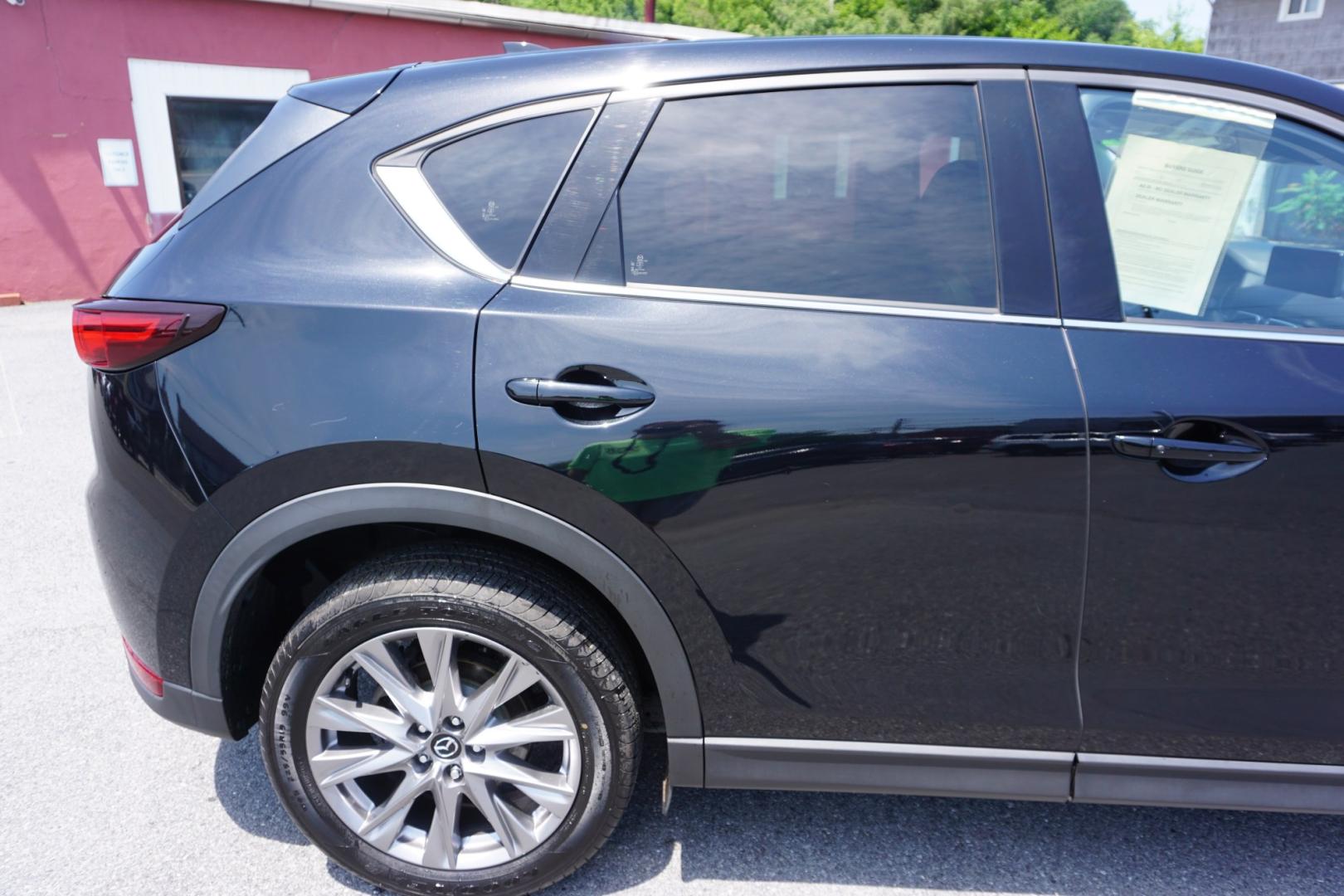 2021 BLACK /BLACK MAZDA CX-5 GRAND TOURING (JM3KFBDM1M1) with an 2.5L I4 engine, AUTOMATIC transmission, located at 312 Centre Ave, Schuylkill Haven, PA, 17972, (570) 593-5278, 40.638130, -76.177383- Photo#13