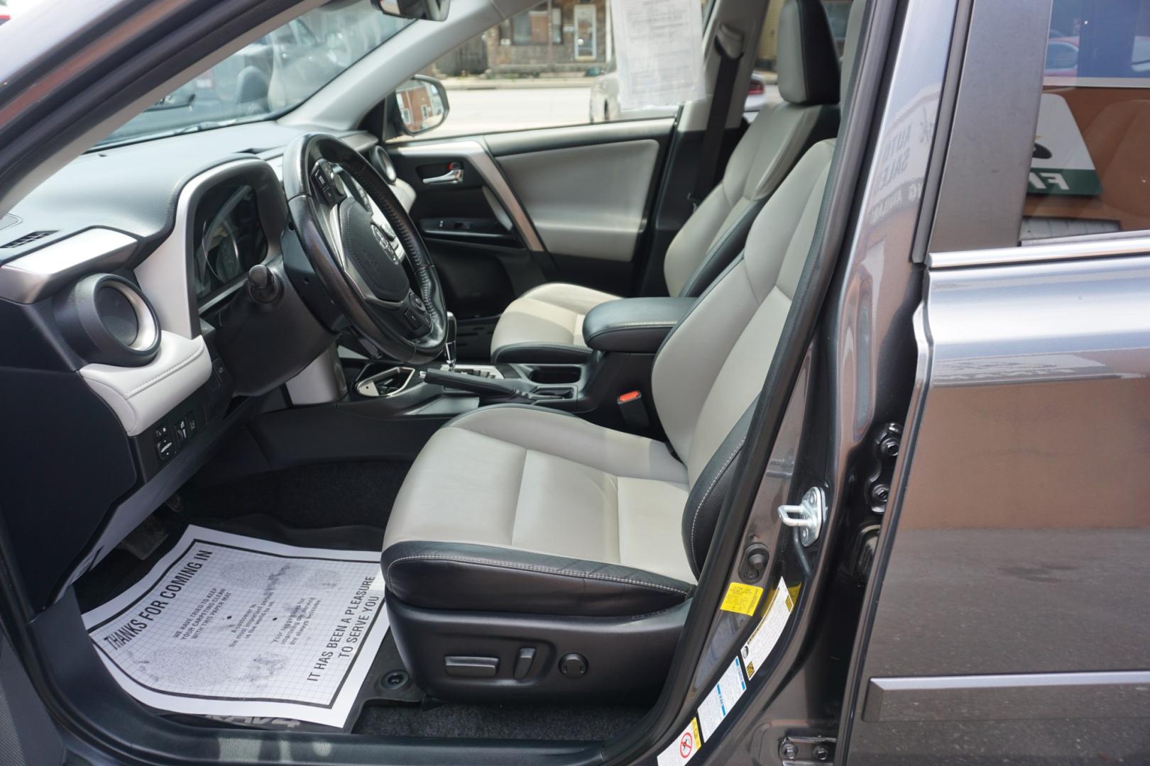 2018 GRAY /GRAY TOYOTA RAV4 LIMITED (JTMDJREV6JD) with an 2.5L I4 engine, Automatic transmission, located at 312 Centre Ave, Schuylkill Haven, PA, 17972, (570) 593-5278, 40.638130, -76.177383- Photo#23