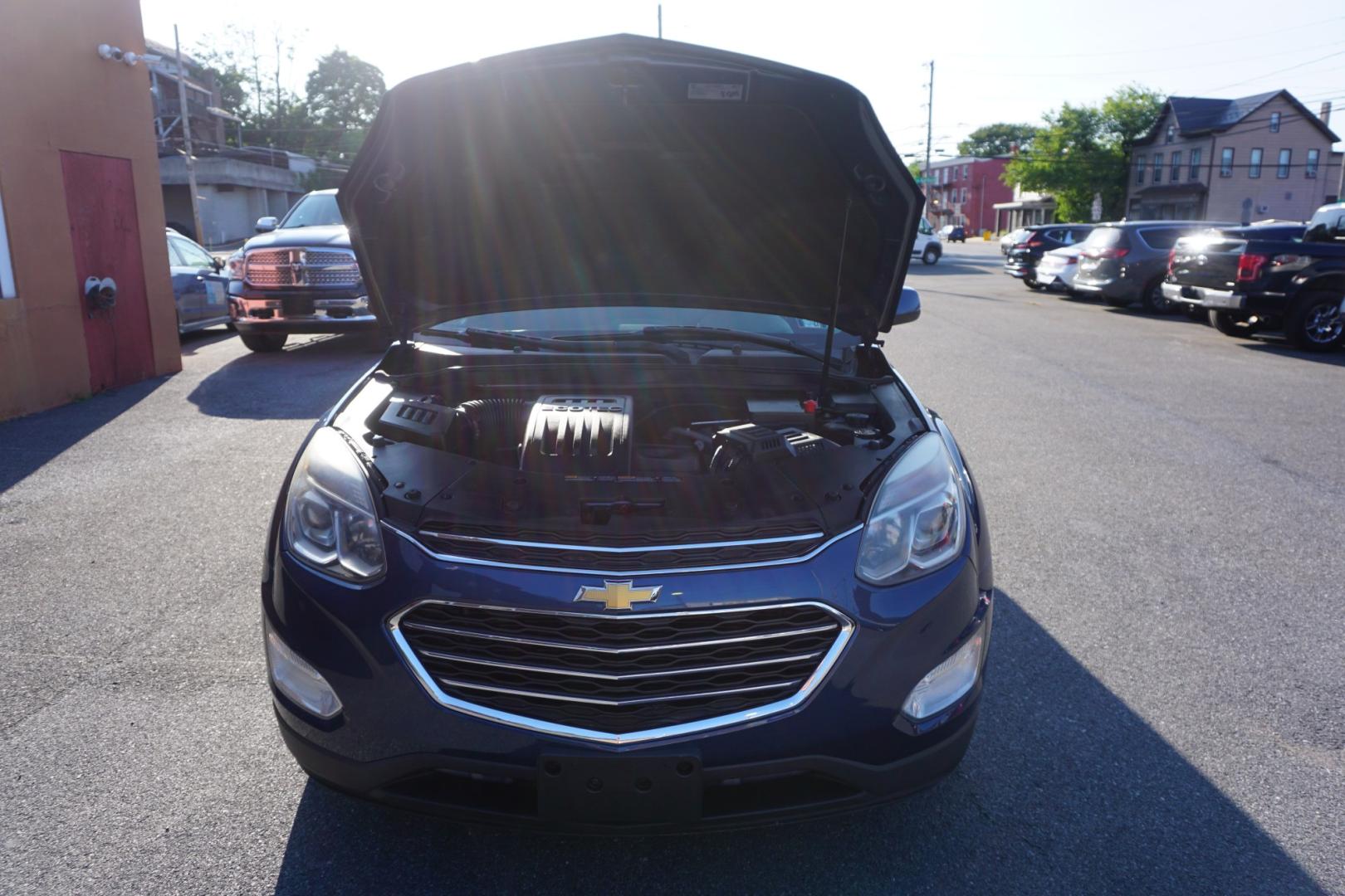 2017 BLUE /BLACK CHEVROLET EQUINOX LT (2GNFLFEK1H6) with an 2.4L I4 engine, AUTOMATIC transmission, located at 312 Centre Ave, Schuylkill Haven, PA, 17972, (570) 593-5278, 40.638130, -76.177383- Photo#16