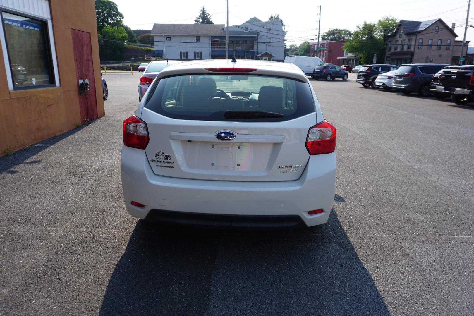 2015 WHITE /GRAY SUBARU IMPREZA (JF1GPAA64FG) with an 2L H4 engine, MANUAL transmission, located at 312 Centre Ave, Schuylkill Haven, PA, 17972, (570) 593-5278, 40.638130, -76.177383- Photo#6