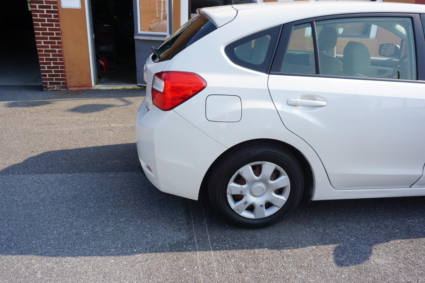 2015 WHITE /GRAY SUBARU IMPREZA (JF1GPAA64FG) with an 2L H4 engine, MANUAL transmission, located at 312 Centre Ave, Schuylkill Haven, PA, 17972, (570) 593-5278, 40.638130, -76.177383- Photo#9