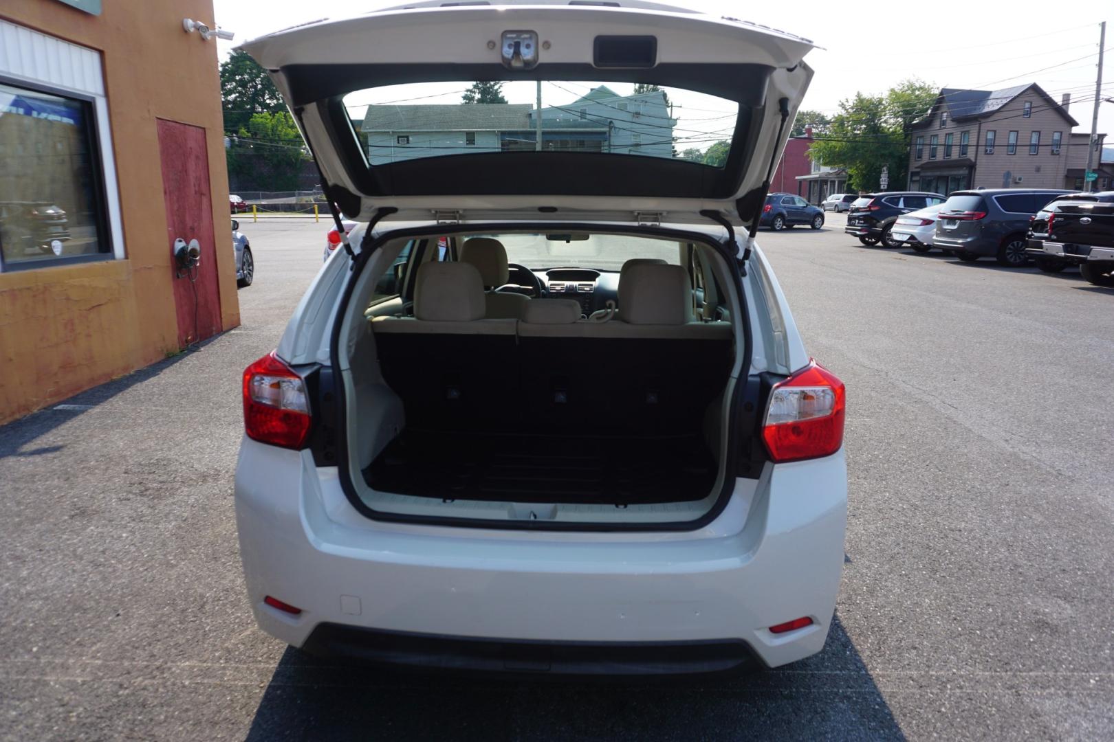 2015 WHITE /GRAY SUBARU IMPREZA (JF1GPAA64FG) with an 2L H4 engine, MANUAL transmission, located at 312 Centre Ave, Schuylkill Haven, PA, 17972, (570) 593-5278, 40.638130, -76.177383- Photo#25