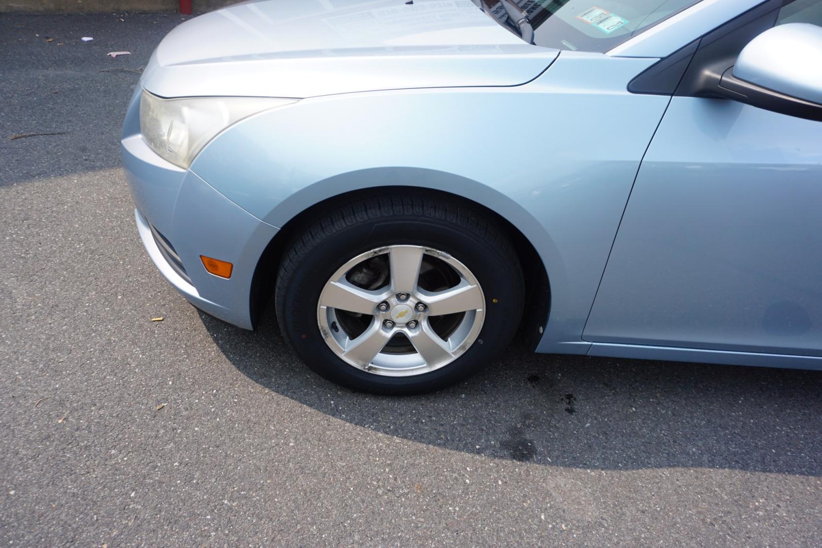 2011 BLUE /BLACK CHEVROLET CRUZE LT (1G1PF5S93B7) with an 1.4L I4 engine, AUTOMATIC transmission, located at 312 Centre Ave, Schuylkill Haven, PA, 17972, (570) 593-5278, 40.638130, -76.177383- Photo#3