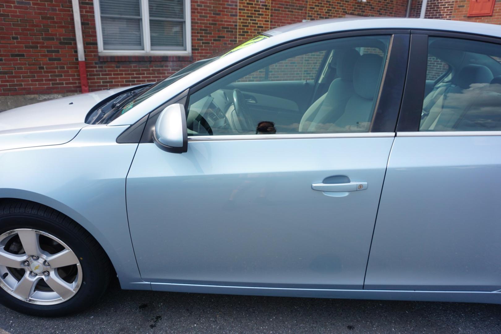 2011 BLUE /BLACK CHEVROLET CRUZE LT (1G1PF5S93B7) with an 1.4L I4 engine, AUTOMATIC transmission, located at 312 Centre Ave, Schuylkill Haven, PA, 17972, (570) 593-5278, 40.638130, -76.177383- Photo#4