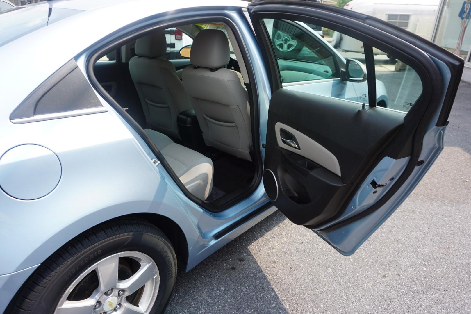 2011 BLUE /BLACK CHEVROLET CRUZE LT (1G1PF5S93B7) with an 1.4L I4 engine, AUTOMATIC transmission, located at 312 Centre Ave, Schuylkill Haven, PA, 17972, (570) 593-5278, 40.638130, -76.177383- Photo#33