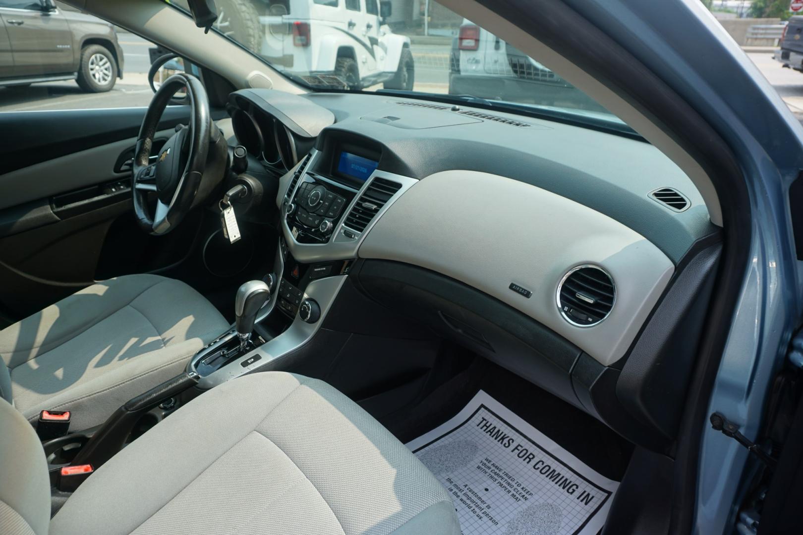 2011 BLUE /BLACK CHEVROLET CRUZE LT (1G1PF5S93B7) with an 1.4L I4 engine, AUTOMATIC transmission, located at 312 Centre Ave, Schuylkill Haven, PA, 17972, (570) 593-5278, 40.638130, -76.177383- Photo#34