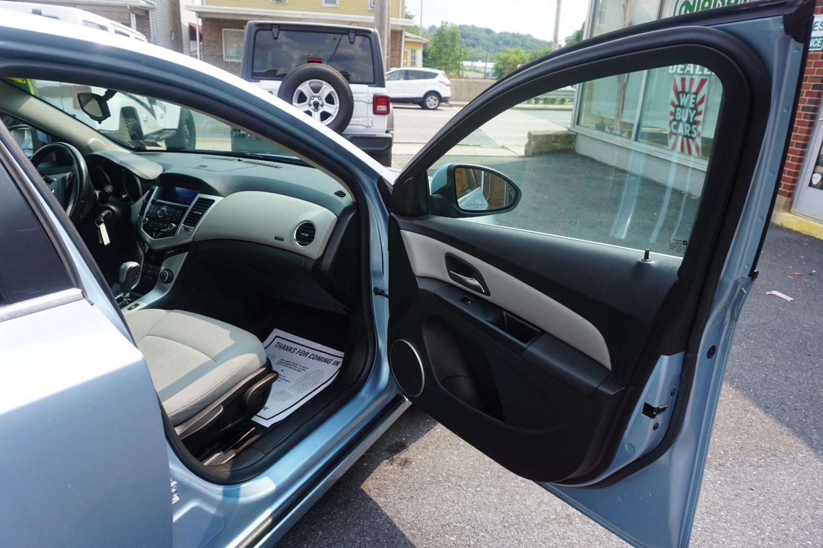 2011 BLUE /BLACK CHEVROLET CRUZE LT (1G1PF5S93B7) with an 1.4L I4 engine, AUTOMATIC transmission, located at 312 Centre Ave, Schuylkill Haven, PA, 17972, (570) 593-5278, 40.638130, -76.177383- Photo#38