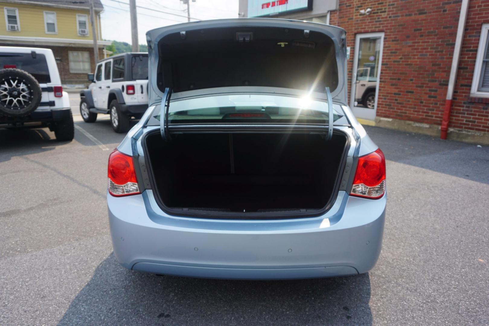 2011 BLUE /BLACK CHEVROLET CRUZE LT (1G1PF5S93B7) with an 1.4L I4 engine, AUTOMATIC transmission, located at 312 Centre Ave, Schuylkill Haven, PA, 17972, (570) 593-5278, 40.638130, -76.177383- Photo#39