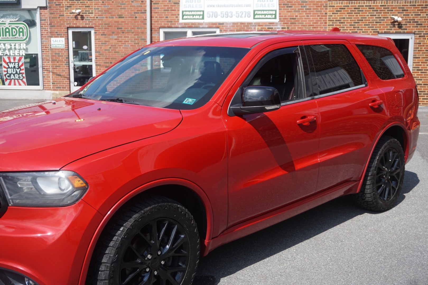 2015 DODGE DURANGO LIMITED (1C4RDJDG5FC) with an 3.6L V6 engine, Automatic transmission, located at 312 Centre Ave, Schuylkill Haven, PA, 17972, (570) 593-5278, 40.638130, -76.177383- Photo#2
