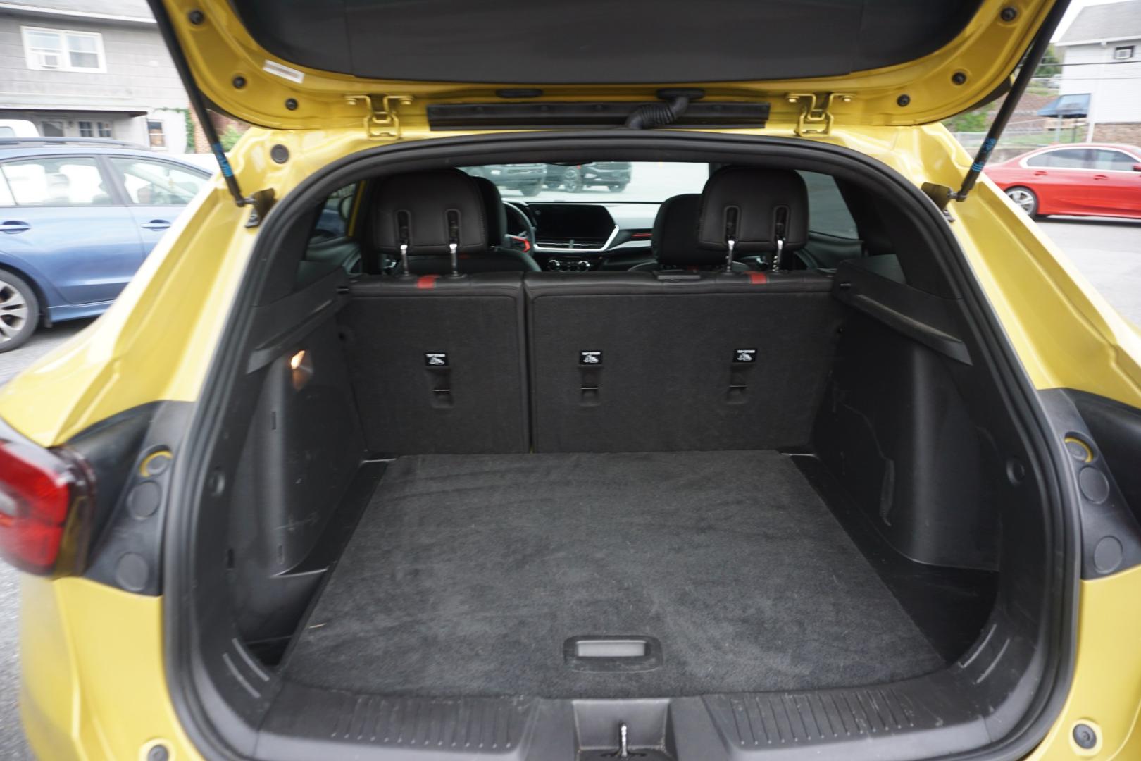2024 /GRAY CHEVROLET TRAX 2RS (KL77LJE29RC) with an 1.2L I3 engine, AUTOMATIC transmission, located at 312 Centre Ave, Schuylkill Haven, PA, 17972, (570) 593-5278, 40.638130, -76.177383- Photo#26