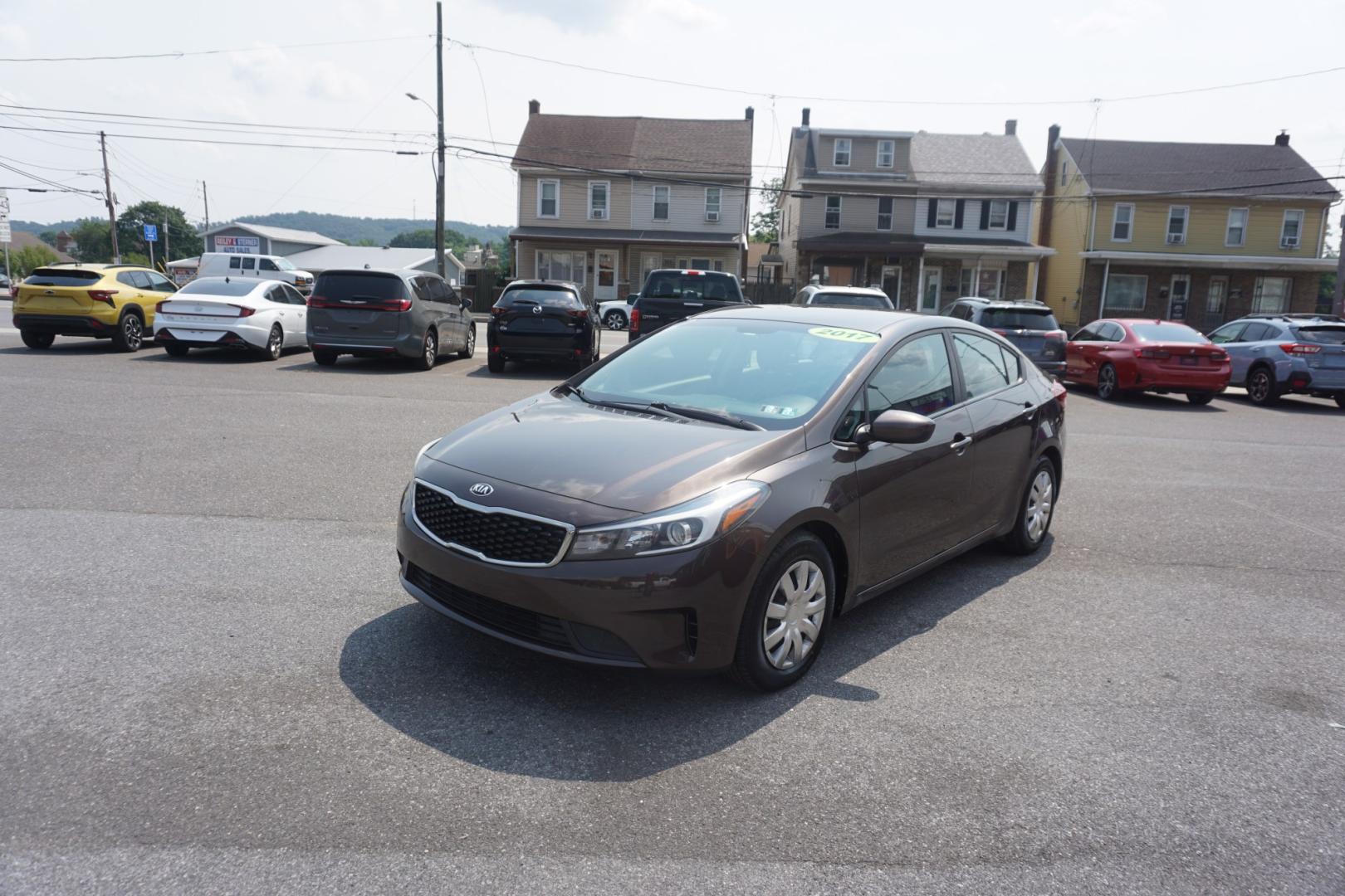 2017 TAN /BLACK KIA FORTE LX (3KPFK4A73HE) with an 2L I4 engine, AUTOMATIC transmission, located at 312 Centre Ave, Schuylkill Haven, PA, 17972, (570) 593-5278, 40.638130, -76.177383- Photo#2