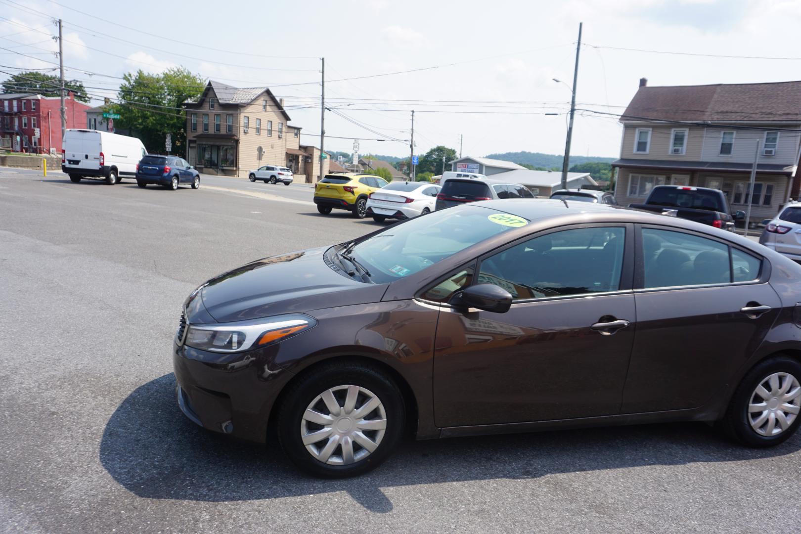 2017 TAN /BLACK KIA FORTE LX (3KPFK4A73HE) with an 2L I4 engine, AUTOMATIC transmission, located at 312 Centre Ave, Schuylkill Haven, PA, 17972, (570) 593-5278, 40.638130, -76.177383- Photo#3