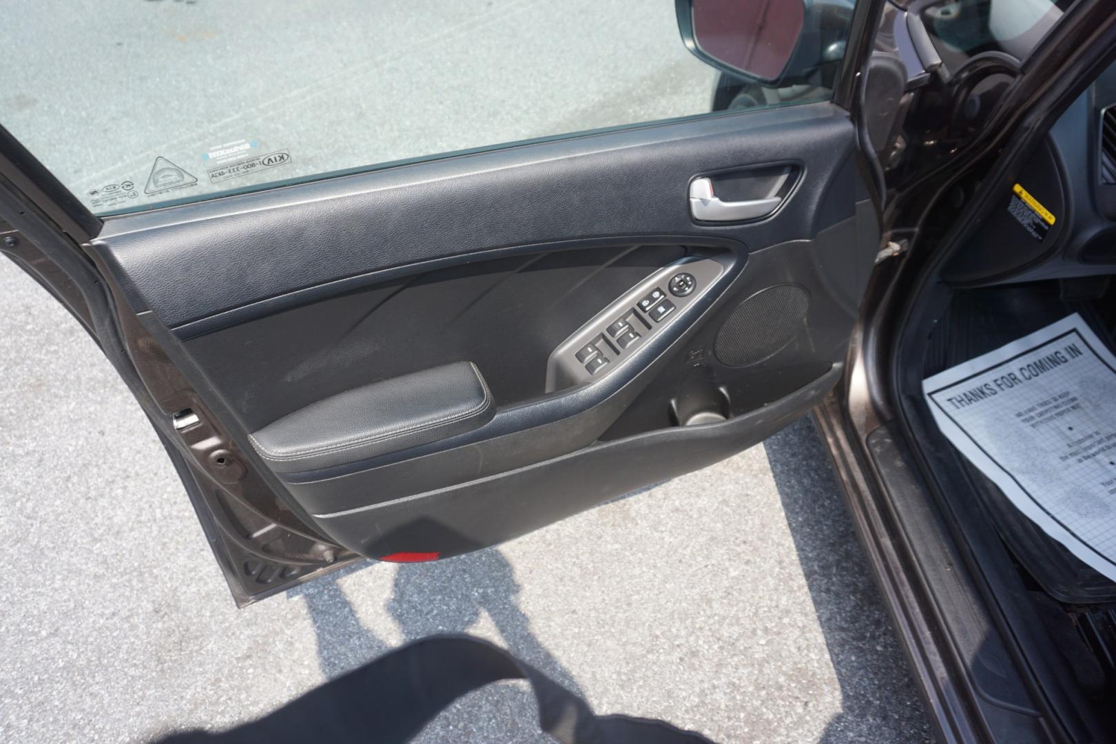 2017 TAN /BLACK KIA FORTE LX (3KPFK4A73HE) with an 2L I4 engine, AUTOMATIC transmission, located at 312 Centre Ave, Schuylkill Haven, PA, 17972, (570) 593-5278, 40.638130, -76.177383- Photo#17