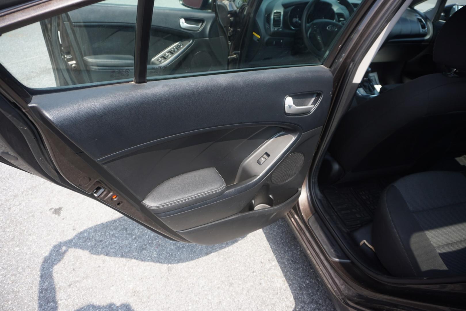 2017 TAN /BLACK KIA FORTE LX (3KPFK4A73HE) with an 2L I4 engine, AUTOMATIC transmission, located at 312 Centre Ave, Schuylkill Haven, PA, 17972, (570) 593-5278, 40.638130, -76.177383- Photo#18