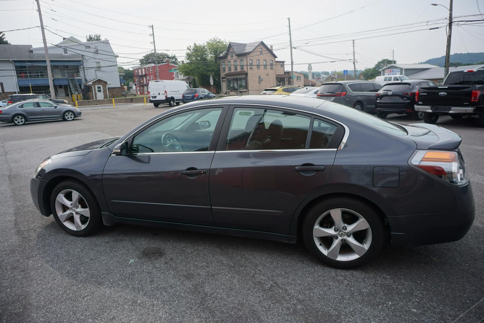2008 NISSAN ALTIMA SE (1N4BL21E78N) with an 3.5L V6 engine, Automatic transmission, located at 312 Centre Ave, Schuylkill Haven, PA, 17972, (570) 593-5278, 40.638130, -76.177383- Photo#7
