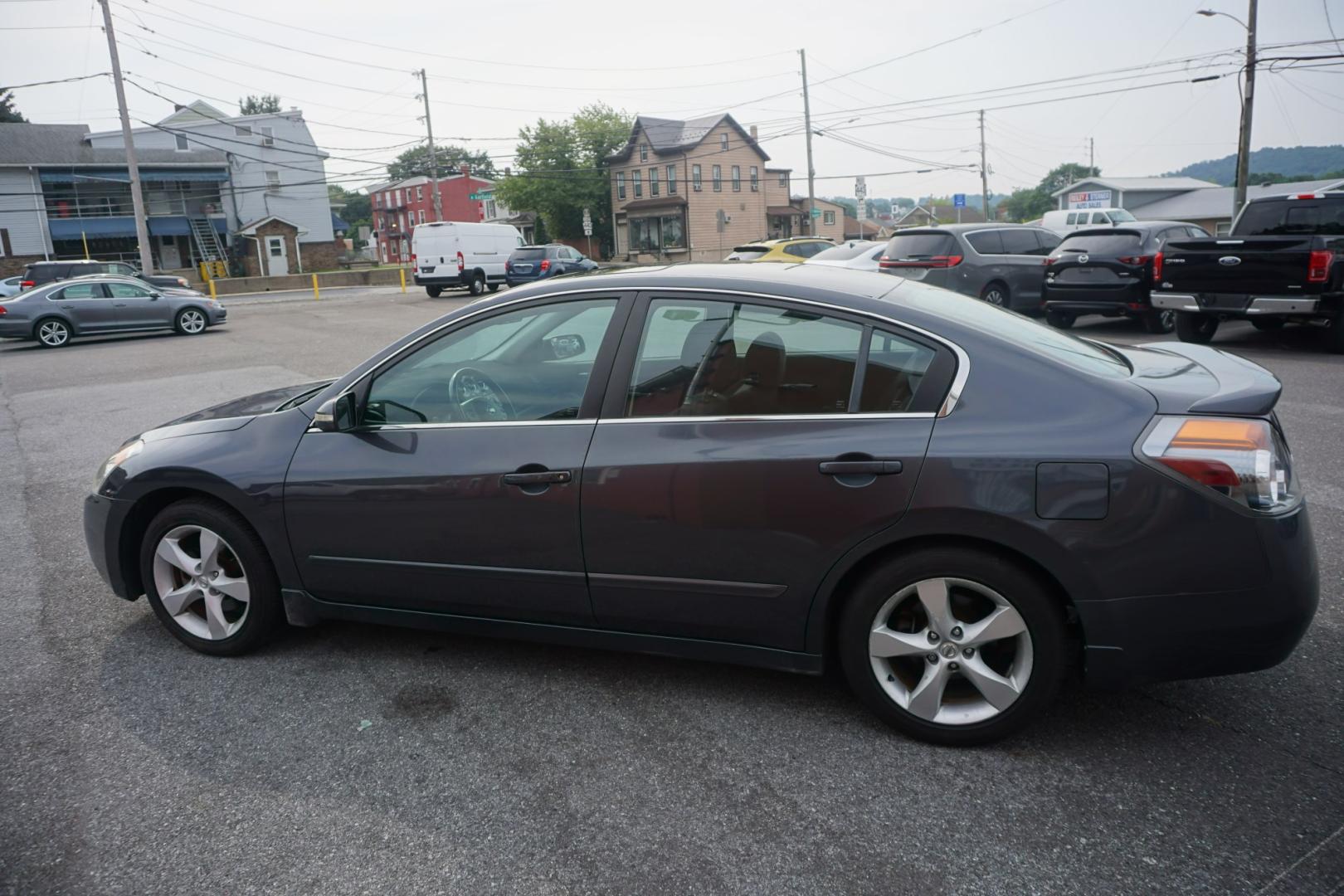2008 NISSAN ALTIMA SE (1N4BL21E78N) with an 3.5L V6 engine, Automatic transmission, located at 312 Centre Ave, Schuylkill Haven, PA, 17972, (570) 593-5278, 40.638130, -76.177383- Photo#7