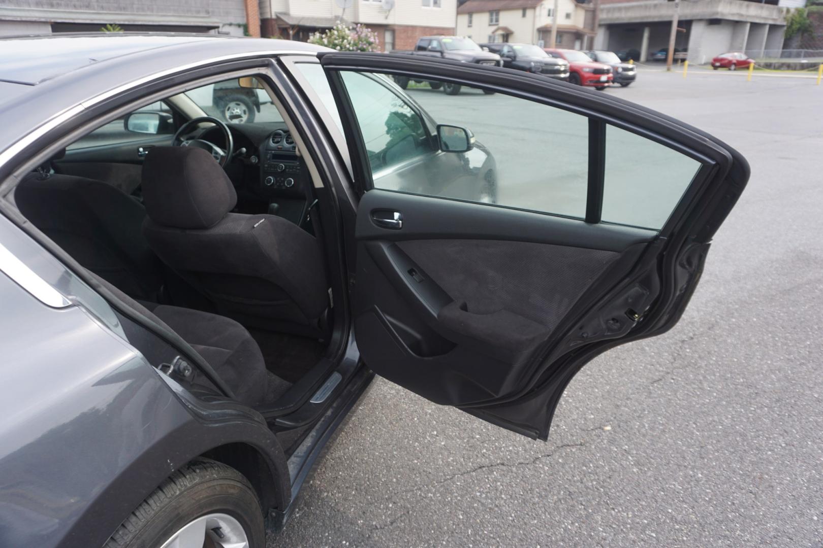 2008 NISSAN ALTIMA SE (1N4BL21E78N) with an 3.5L V6 engine, Automatic transmission, located at 312 Centre Ave, Schuylkill Haven, PA, 17972, (570) 593-5278, 40.638130, -76.177383- Photo#10