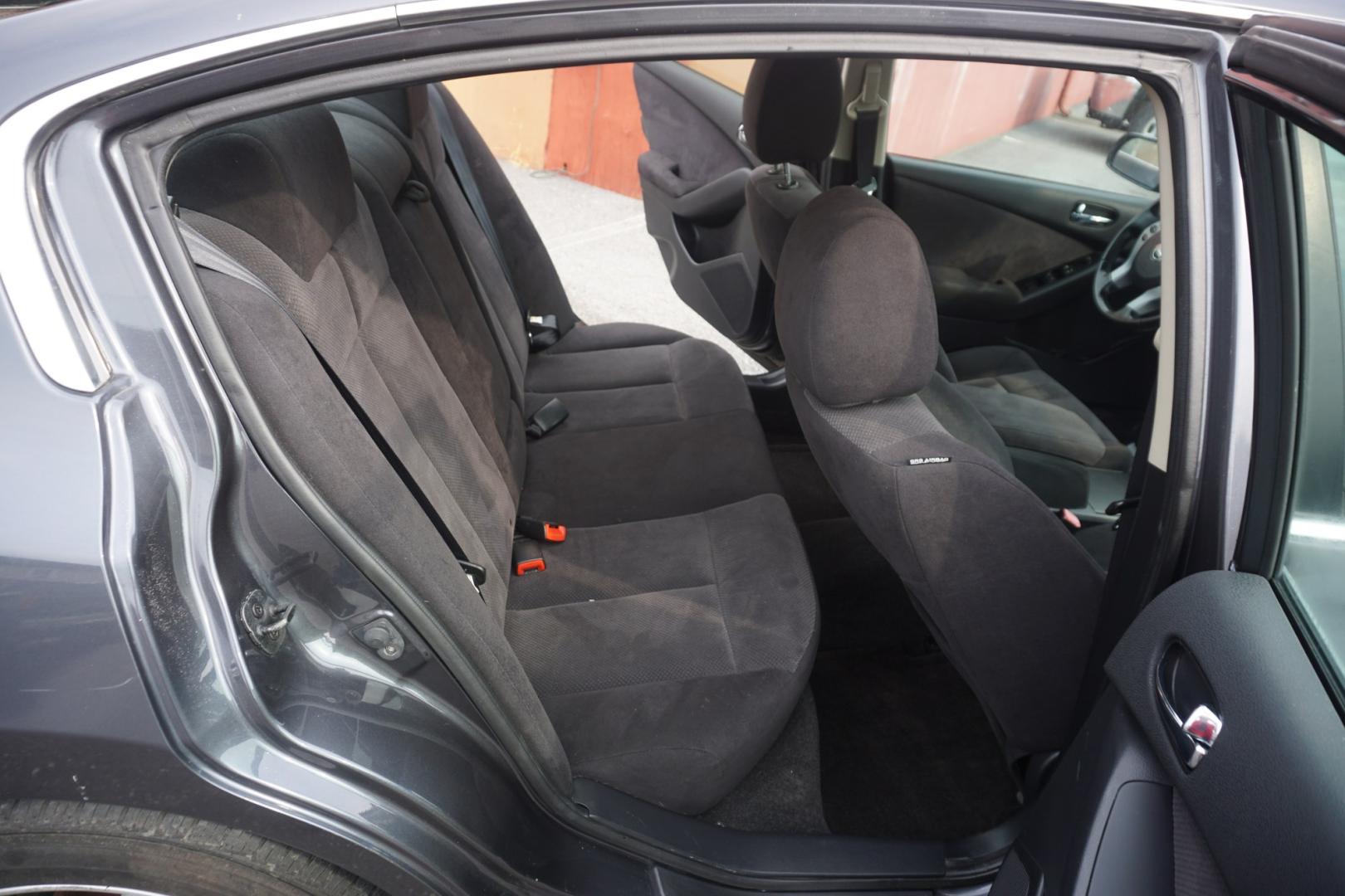 2008 NISSAN ALTIMA SE (1N4BL21E78N) with an 3.5L V6 engine, Automatic transmission, located at 312 Centre Ave, Schuylkill Haven, PA, 17972, (570) 593-5278, 40.638130, -76.177383- Photo#11