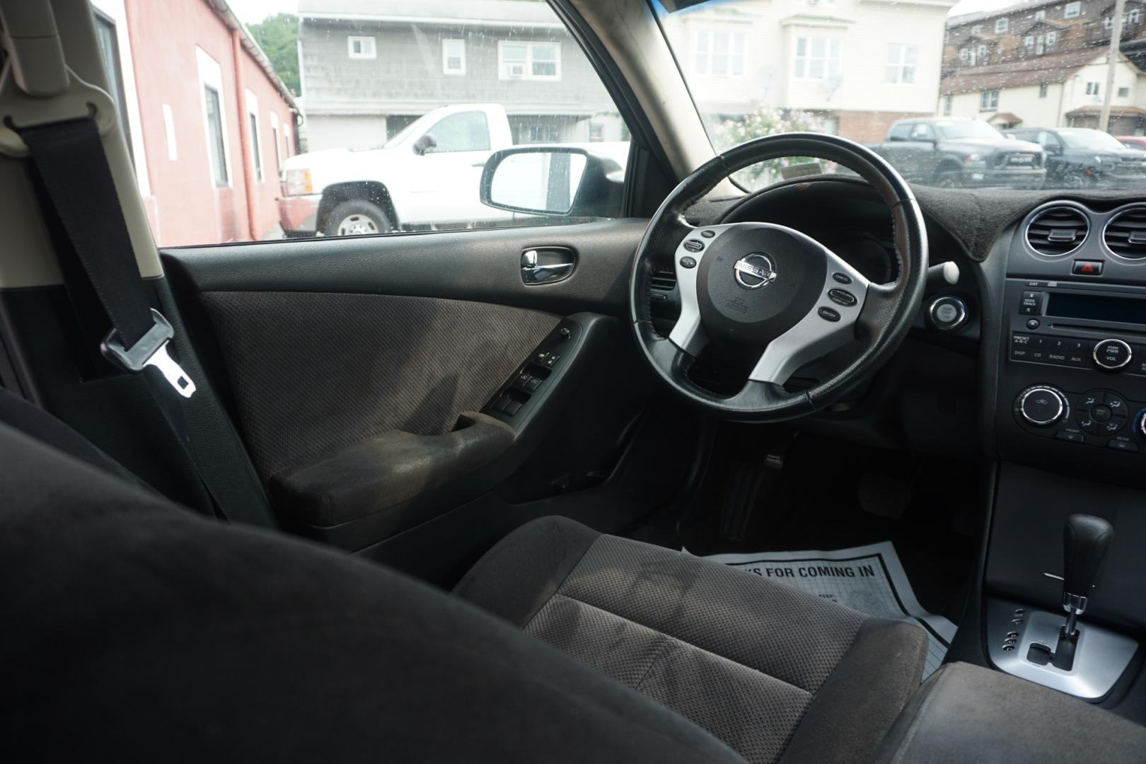 2008 NISSAN ALTIMA SE (1N4BL21E78N) with an 3.5L V6 engine, Automatic transmission, located at 312 Centre Ave, Schuylkill Haven, PA, 17972, (570) 593-5278, 40.638130, -76.177383- Photo#13
