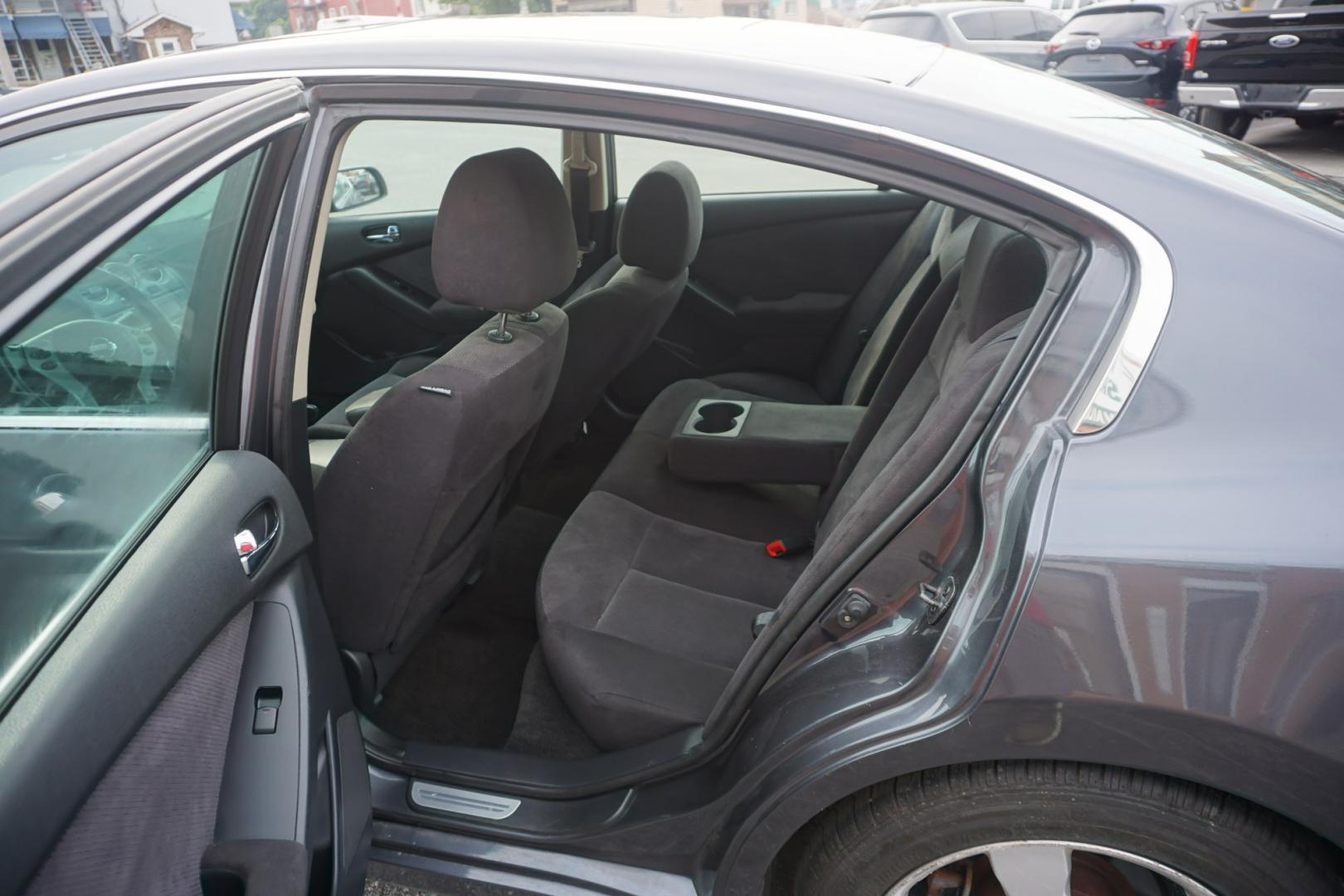 2008 NISSAN ALTIMA SE (1N4BL21E78N) with an 3.5L V6 engine, Automatic transmission, located at 312 Centre Ave, Schuylkill Haven, PA, 17972, (570) 593-5278, 40.638130, -76.177383- Photo#20