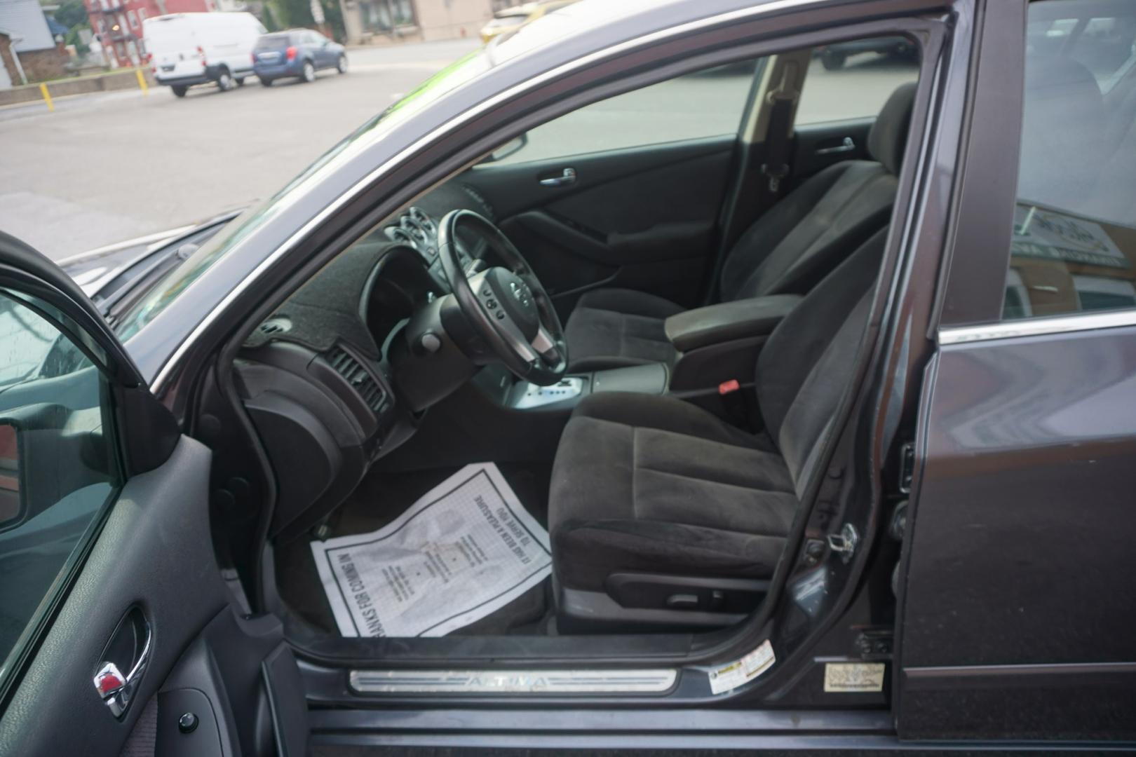 2008 NISSAN ALTIMA SE (1N4BL21E78N) with an 3.5L V6 engine, Automatic transmission, located at 312 Centre Ave, Schuylkill Haven, PA, 17972, (570) 593-5278, 40.638130, -76.177383- Photo#21