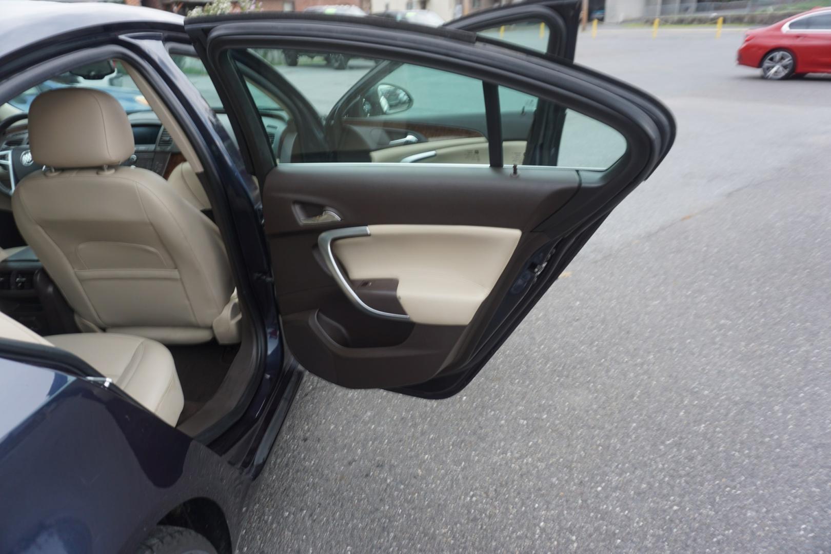 2013 BLUE /TAN BUICK REGAL LIMITED (2G4GS5EV0D9) with an 2L I4 engine, AUTOMATIC transmission, located at 312 Centre Ave, Schuylkill Haven, PA, 17972, (570) 593-5278, 40.638130, -76.177383- Photo#7
