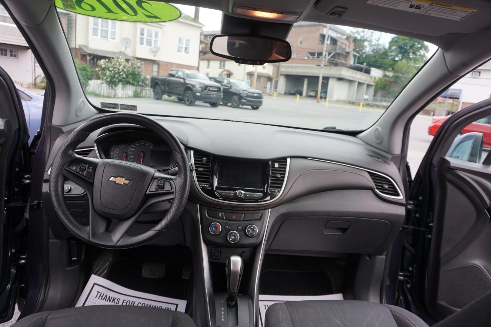 2018 BLUE /GRAY CHEVROLET TRAX LT (3GNCJLSB1JL) with an 1.4L I4 engine, AUTOMATIC transmission, located at 312 Centre Ave, Schuylkill Haven, PA, 17972, (570) 593-5278, 40.638130, -76.177383- Photo#24