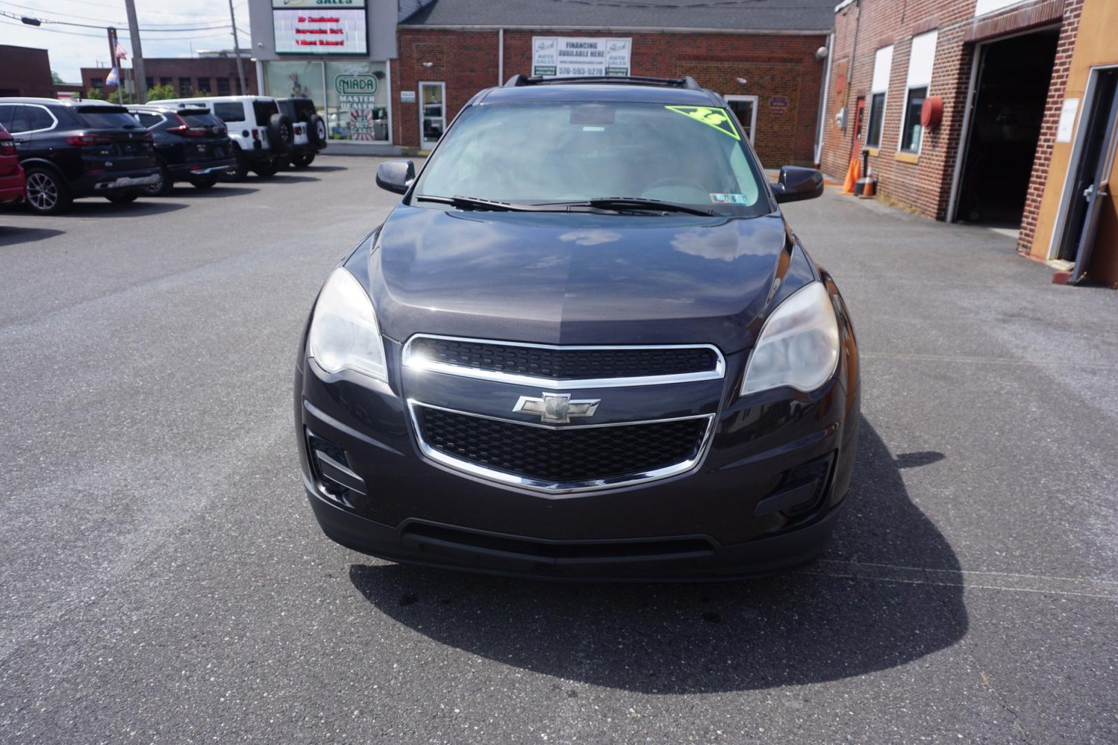2015 GRAY /GRAY CHEVROLET EQUINOX LT (1GNALBEK4FZ) with an 2.4L I4 engine, AUTOMATIC transmission, located at 312 Centre Ave, Schuylkill Haven, PA, 17972, (570) 593-5278, 40.638130, -76.177383- Photo#1