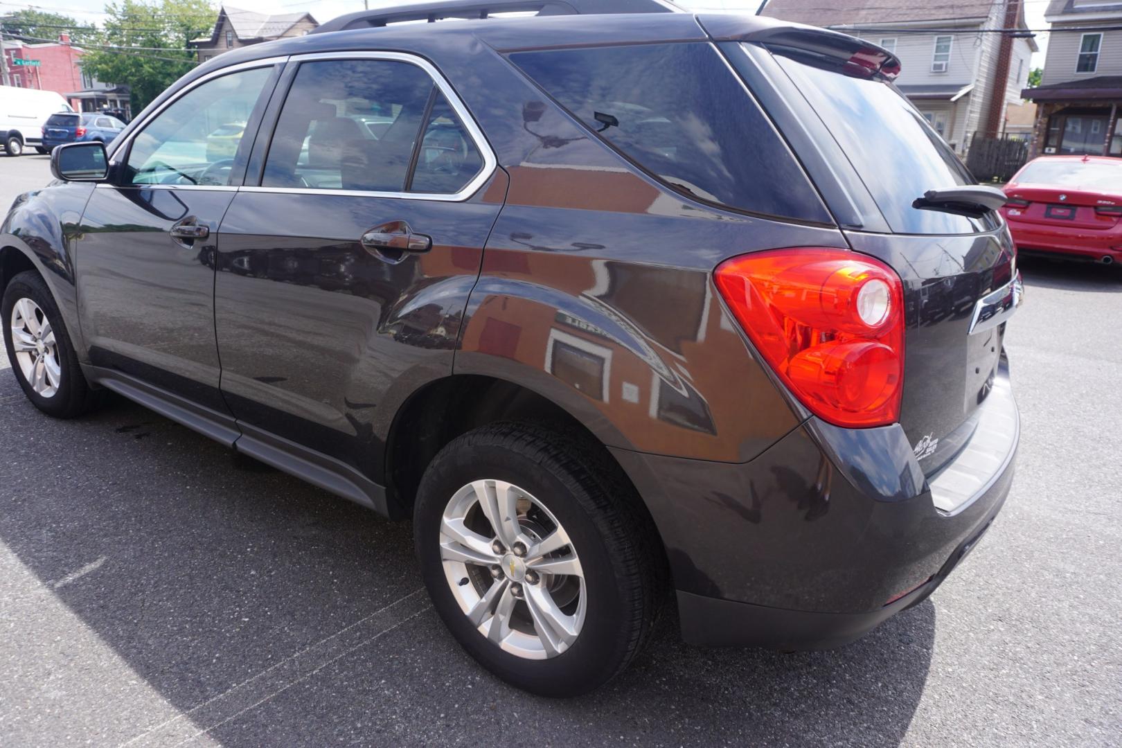2015 GRAY /GRAY CHEVROLET EQUINOX LT (1GNALBEK4FZ) with an 2.4L I4 engine, AUTOMATIC transmission, located at 312 Centre Ave, Schuylkill Haven, PA, 17972, (570) 593-5278, 40.638130, -76.177383- Photo#7