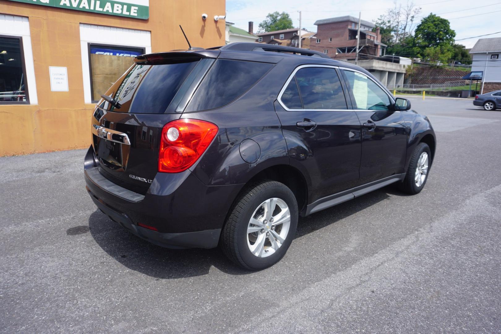 2015 GRAY /GRAY CHEVROLET EQUINOX LT (1GNALBEK4FZ) with an 2.4L I4 engine, AUTOMATIC transmission, located at 312 Centre Ave, Schuylkill Haven, PA, 17972, (570) 593-5278, 40.638130, -76.177383- Photo#12