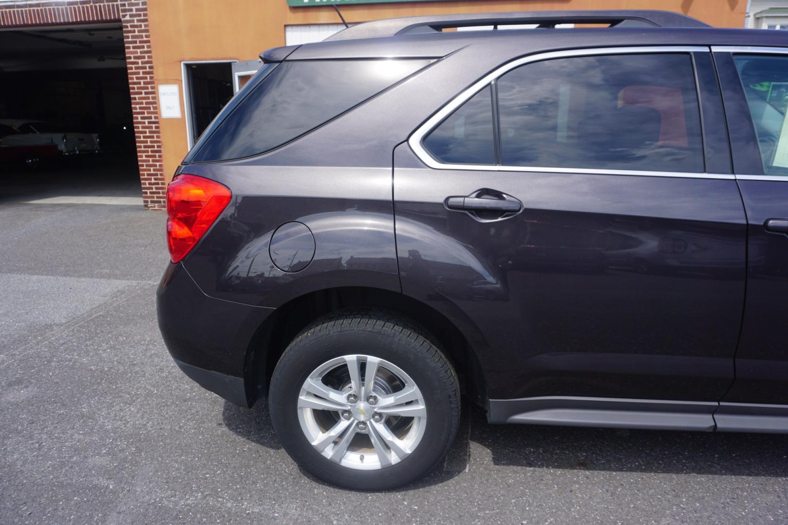 2015 GRAY /GRAY CHEVROLET EQUINOX LT (1GNALBEK4FZ) with an 2.4L I4 engine, AUTOMATIC transmission, located at 312 Centre Ave, Schuylkill Haven, PA, 17972, (570) 593-5278, 40.638130, -76.177383- Photo#14