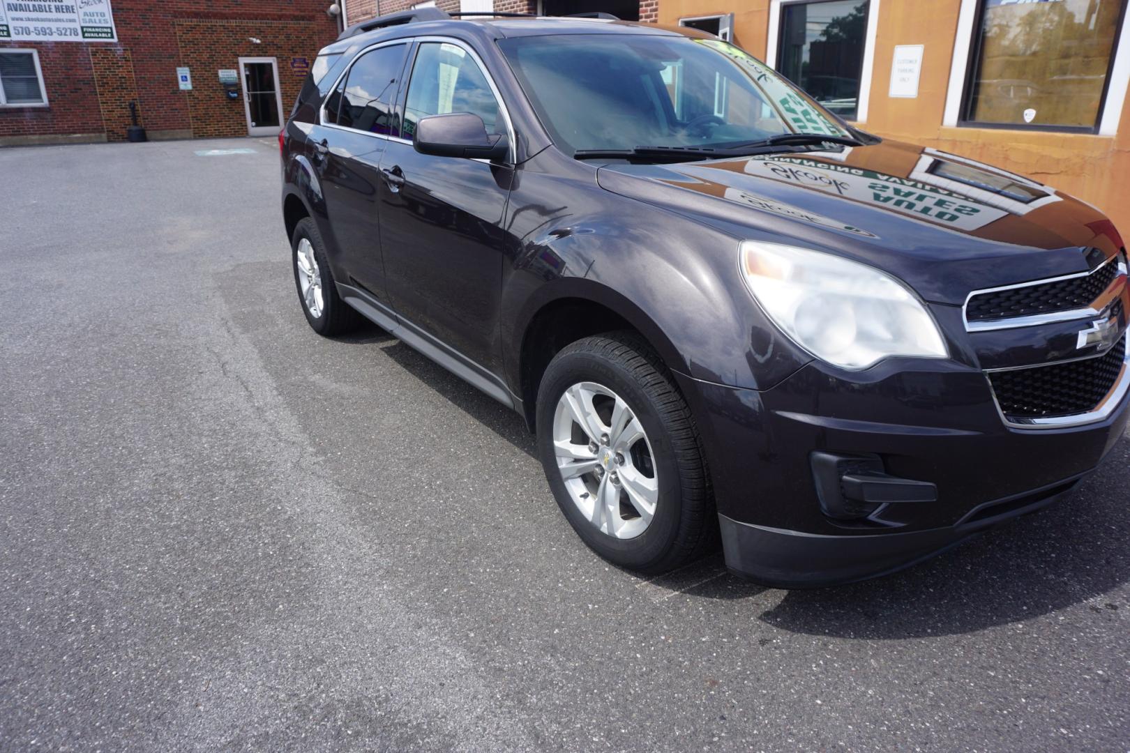 2015 GRAY /GRAY CHEVROLET EQUINOX LT (1GNALBEK4FZ) with an 2.4L I4 engine, AUTOMATIC transmission, located at 312 Centre Ave, Schuylkill Haven, PA, 17972, (570) 593-5278, 40.638130, -76.177383- Photo#17