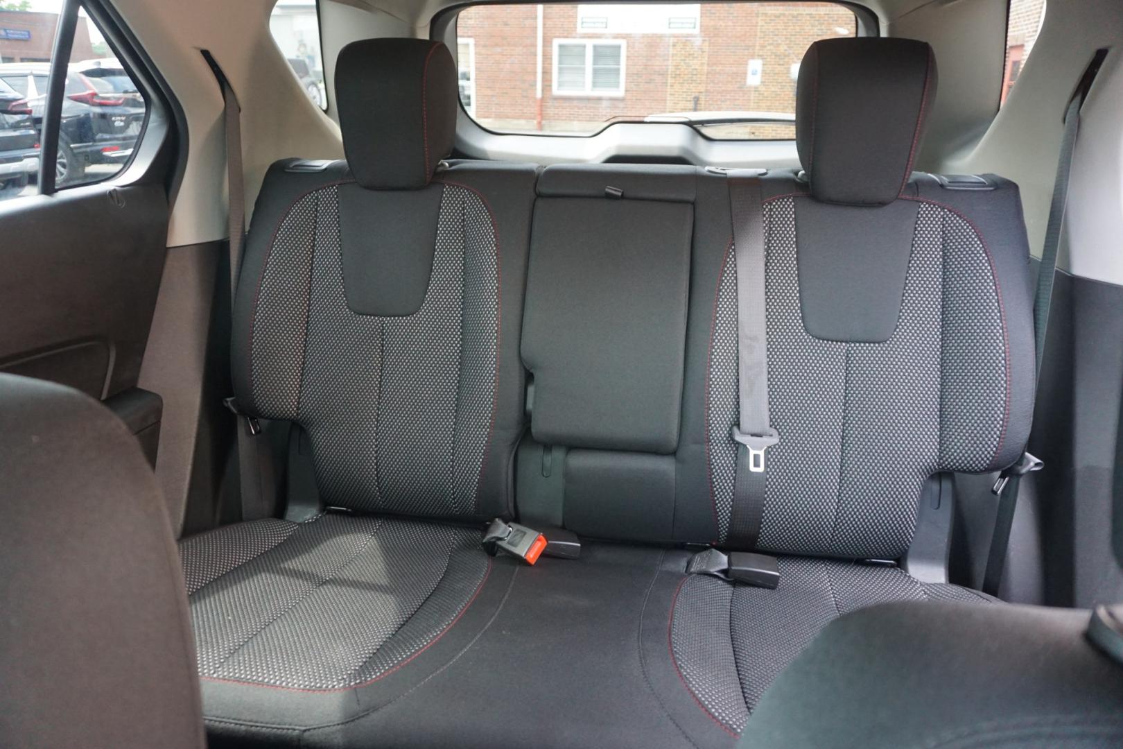 2015 GRAY /GRAY CHEVROLET EQUINOX LT (1GNALBEK4FZ) with an 2.4L I4 engine, AUTOMATIC transmission, located at 312 Centre Ave, Schuylkill Haven, PA, 17972, (570) 593-5278, 40.638130, -76.177383- Photo#27